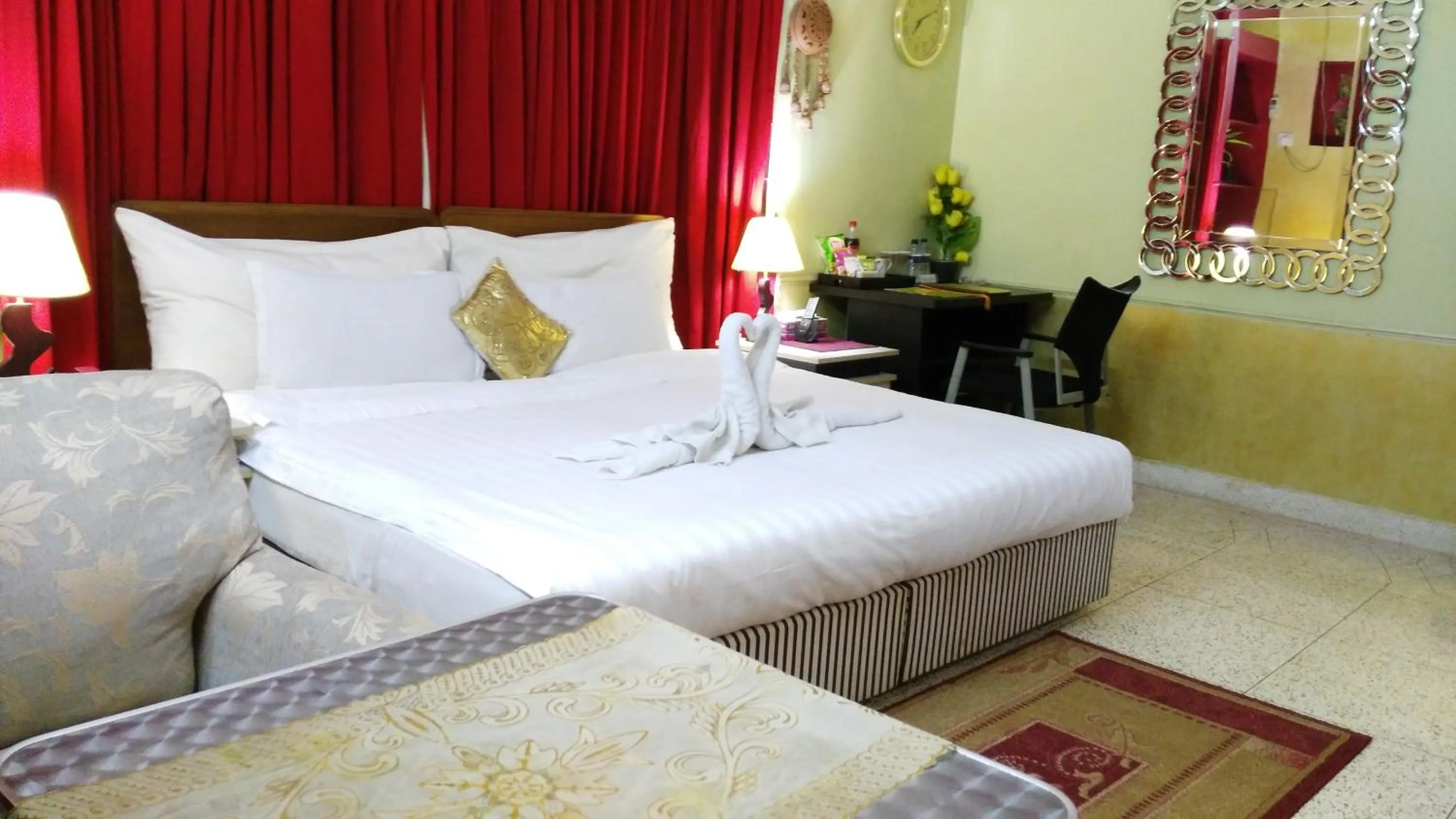 Bed in Babylon Hotel & Serviced Apartment