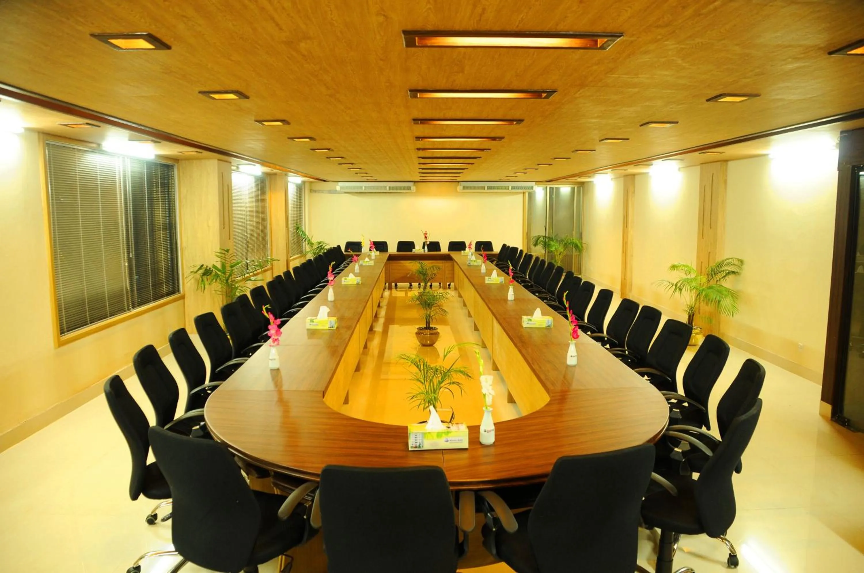 Business facilities in Marino Hotel - Best near Airport