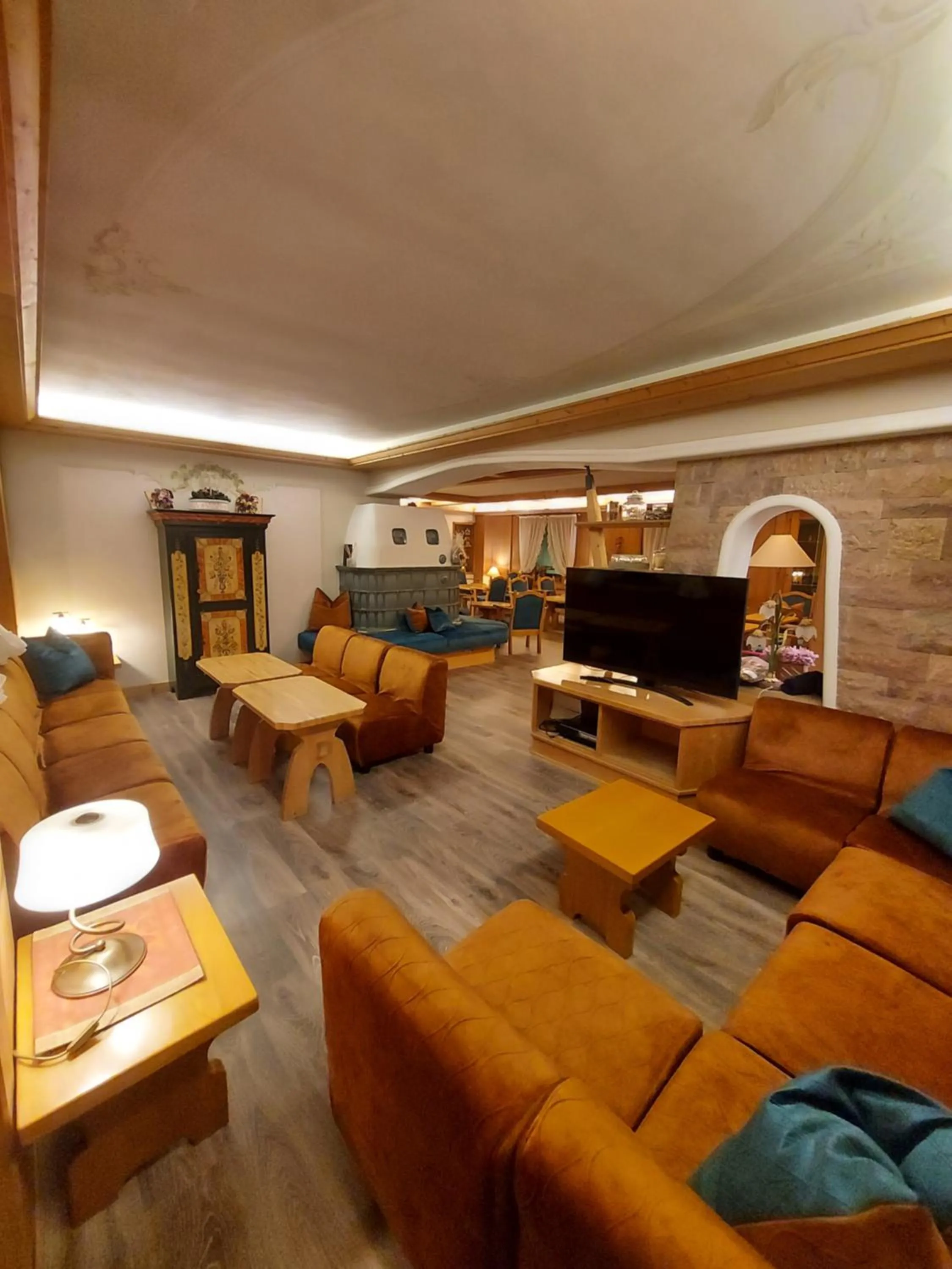 Lounge or bar in Hotel Alpina