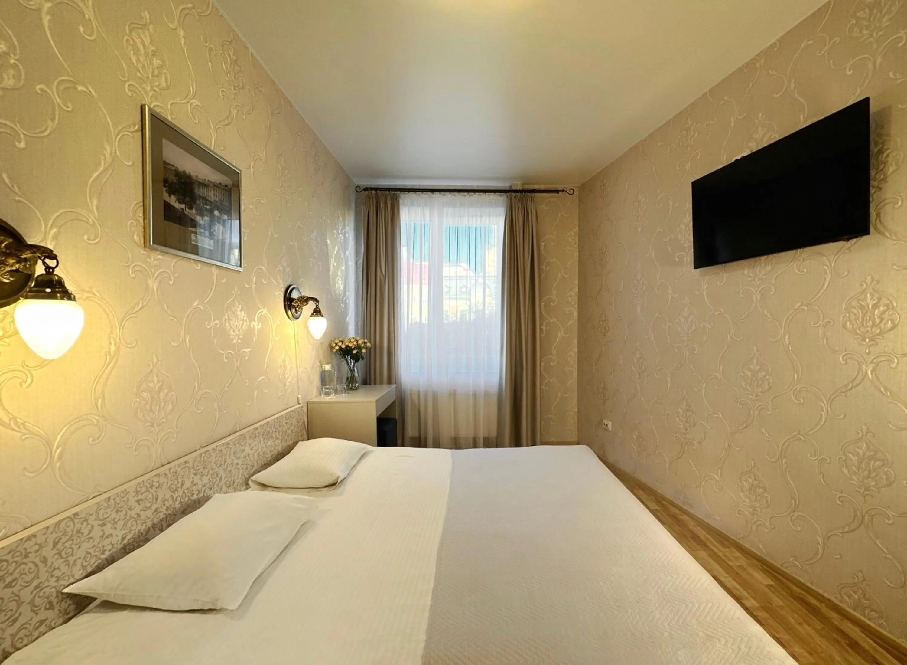 Bed in Hotel Plazma