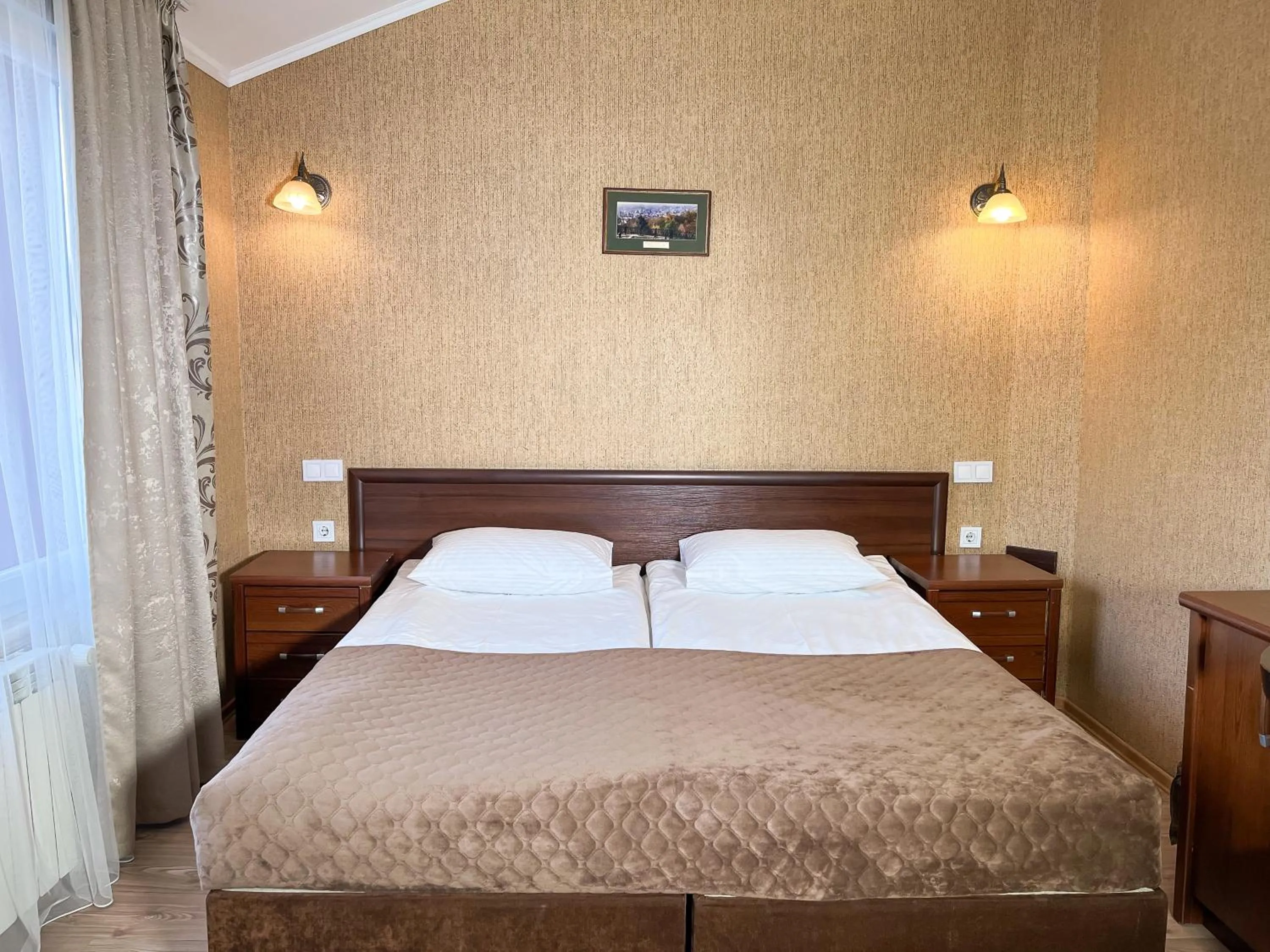 Bed in Hotel Plazma
