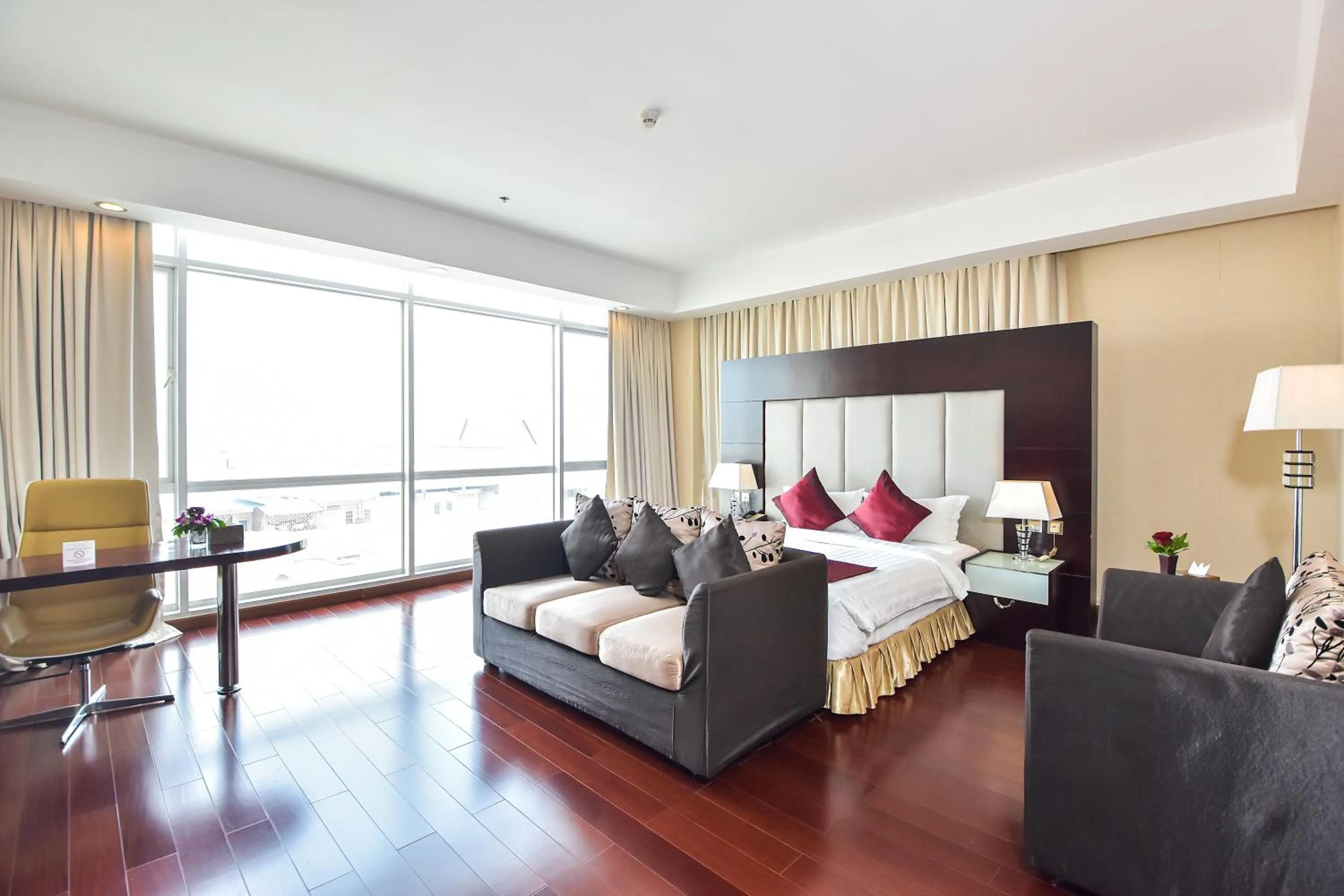 Bed in Dara Airport Hotel