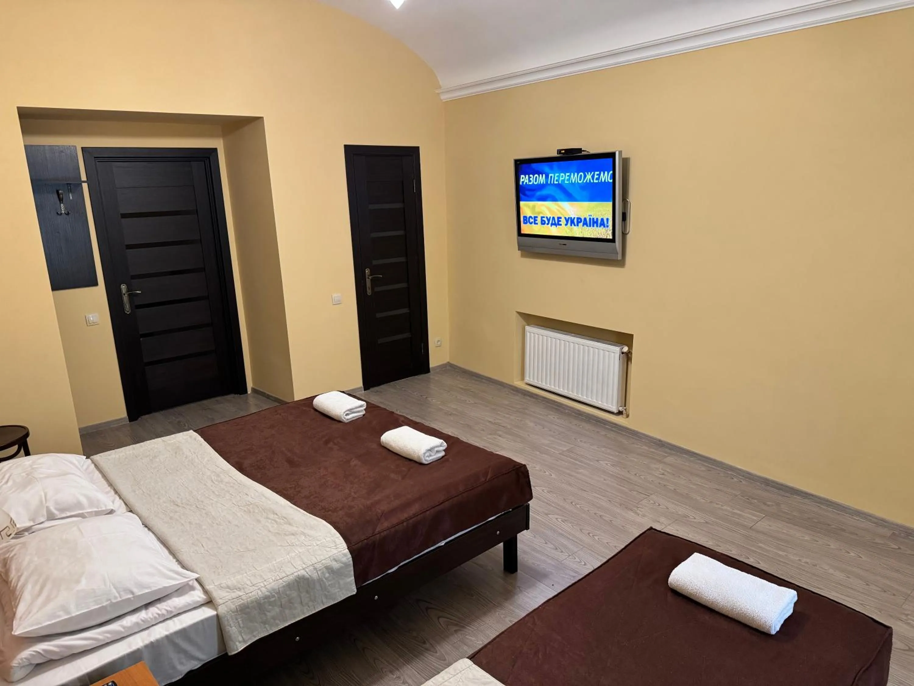 TsisaR Bankir Hotel