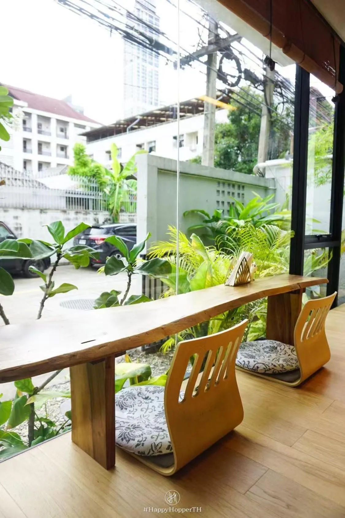 YOLO Bangkok Boutique Hotel
