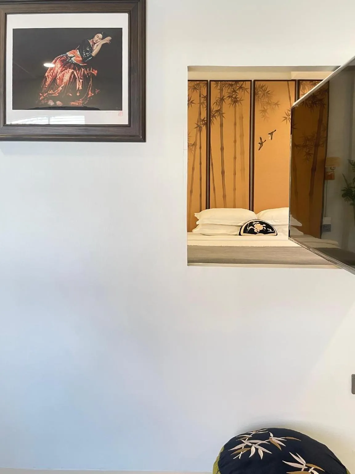 YOLO Bangkok Boutique Hotel