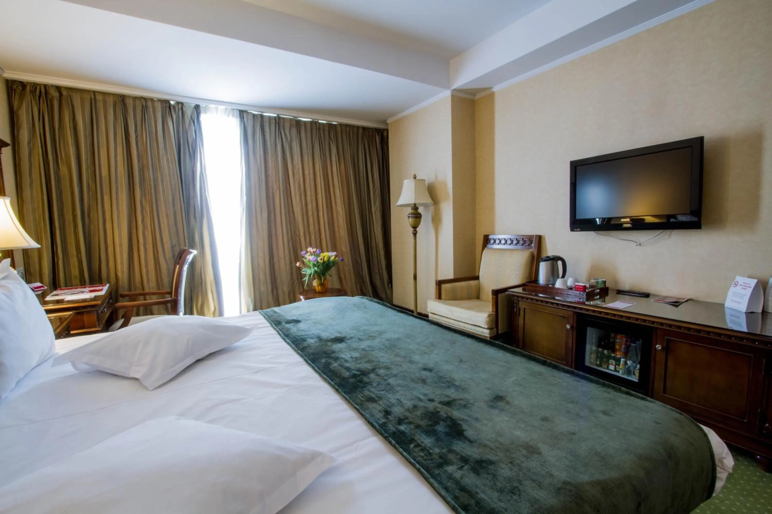 Photo of the whole room, Bed in Hotel HP Tower One Brasov