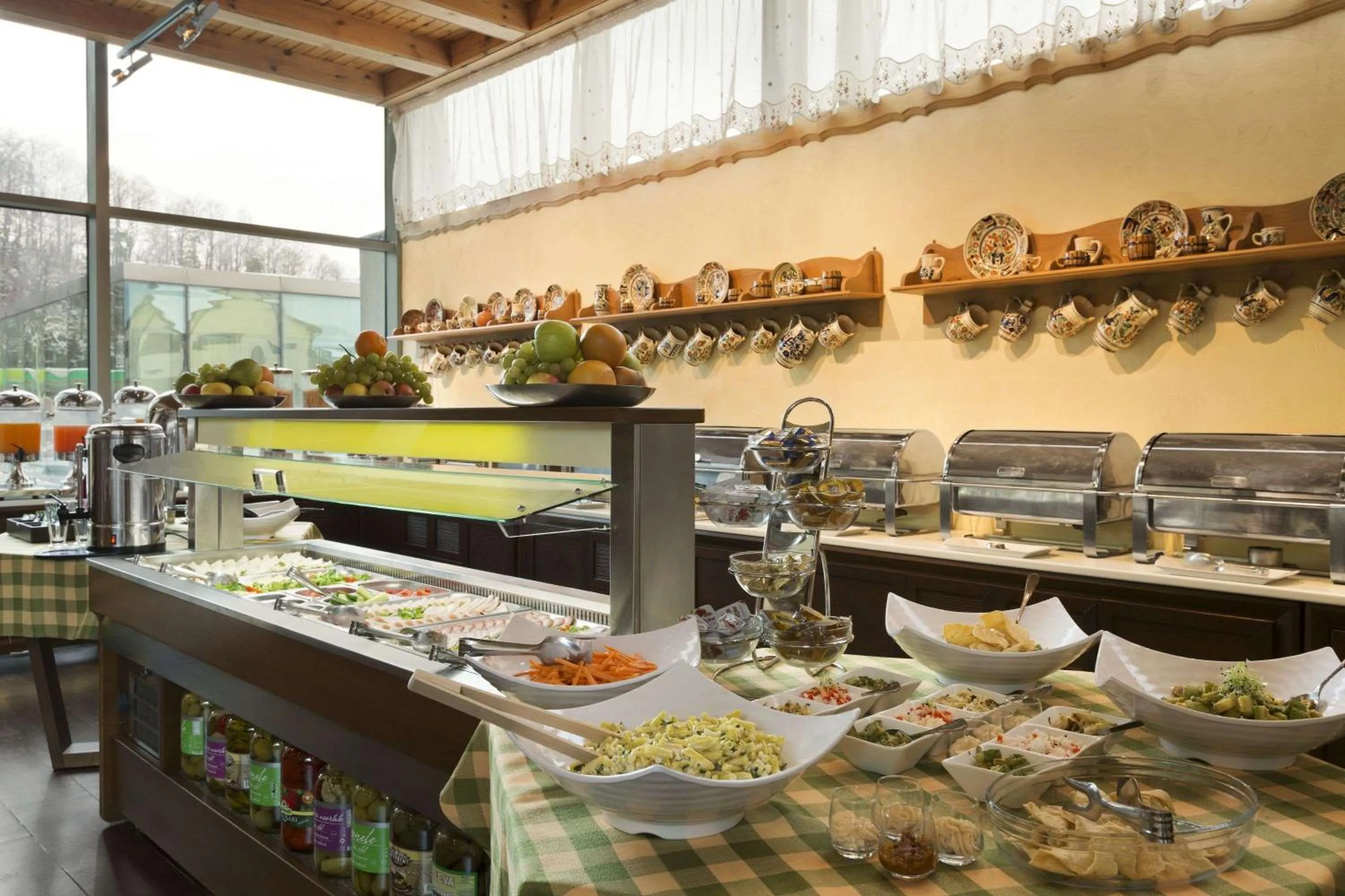 Restaurant/places to eat in Hotel HP Tower One Brasov