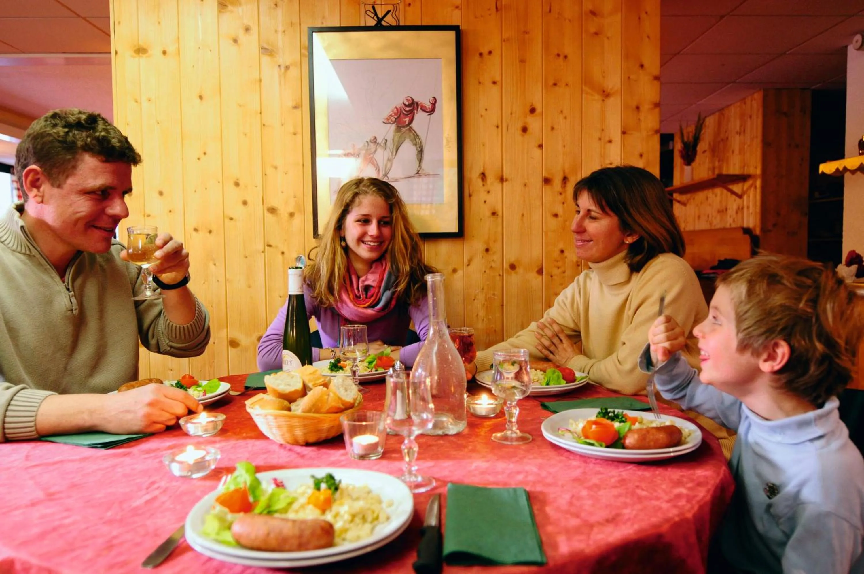 Restaurant/places to eat in VTF Les Econtres