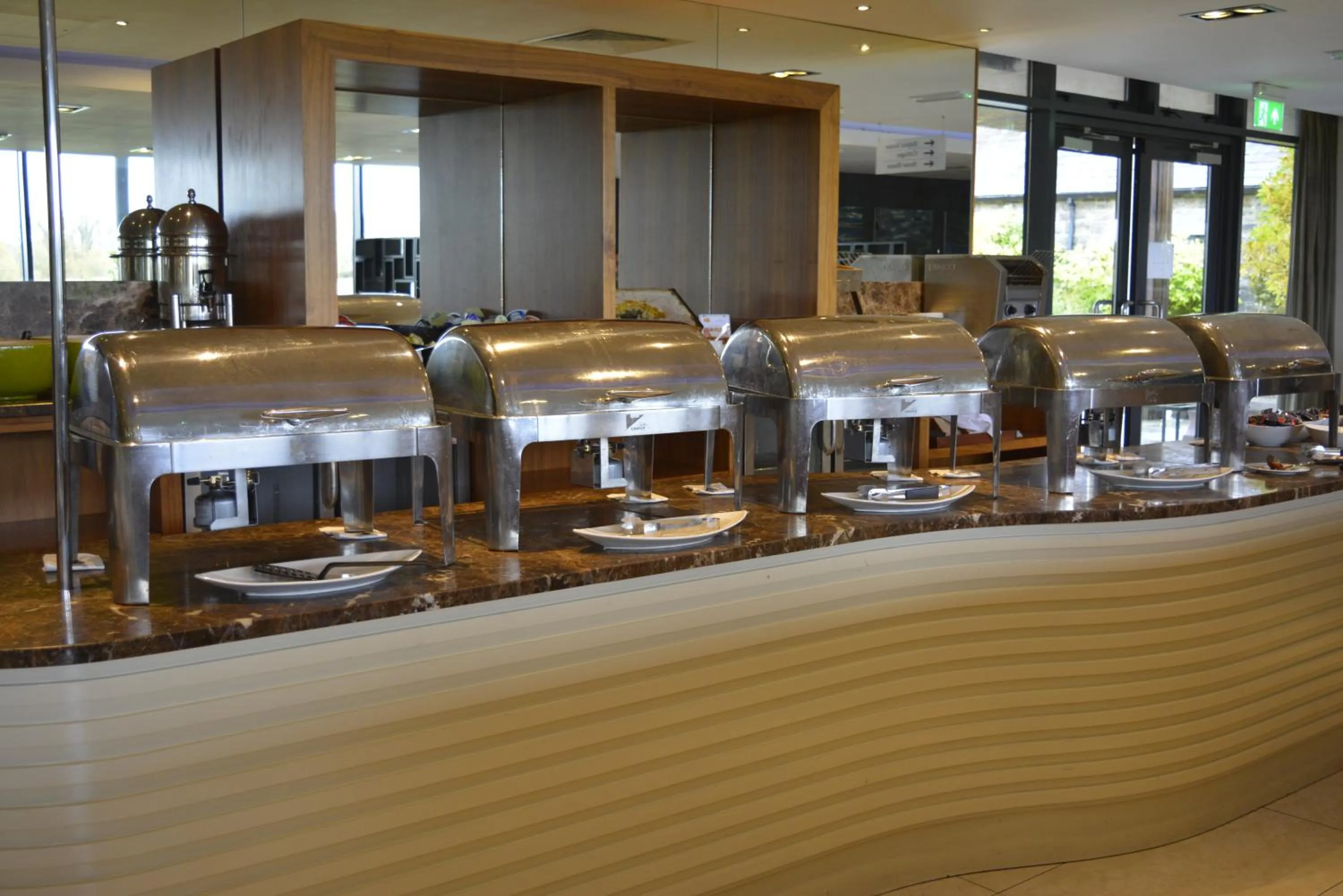 Restaurant/places to eat in Moyvalley Hotel & Golf Resort