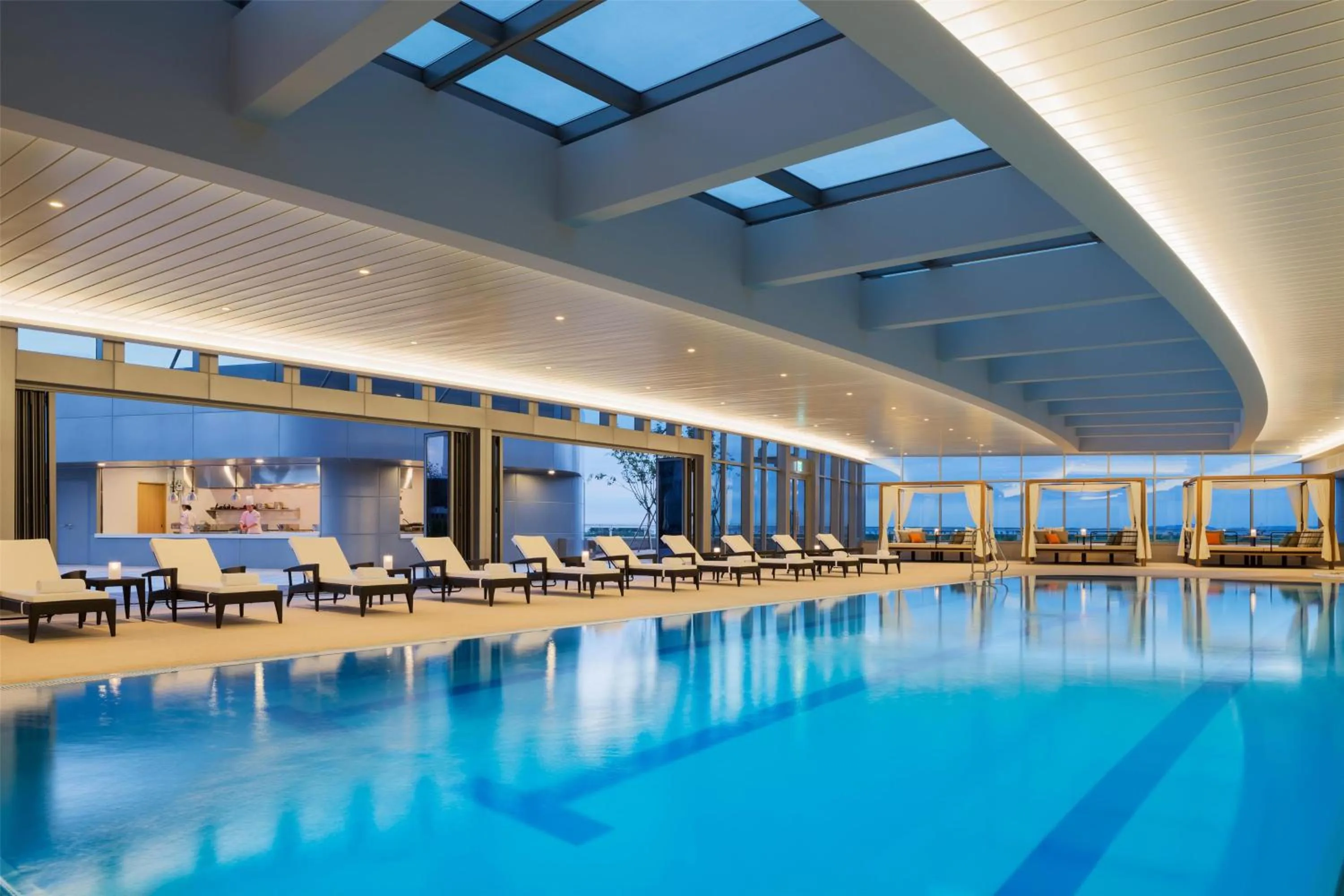 Swimming pool in Grand Hyatt Incheon