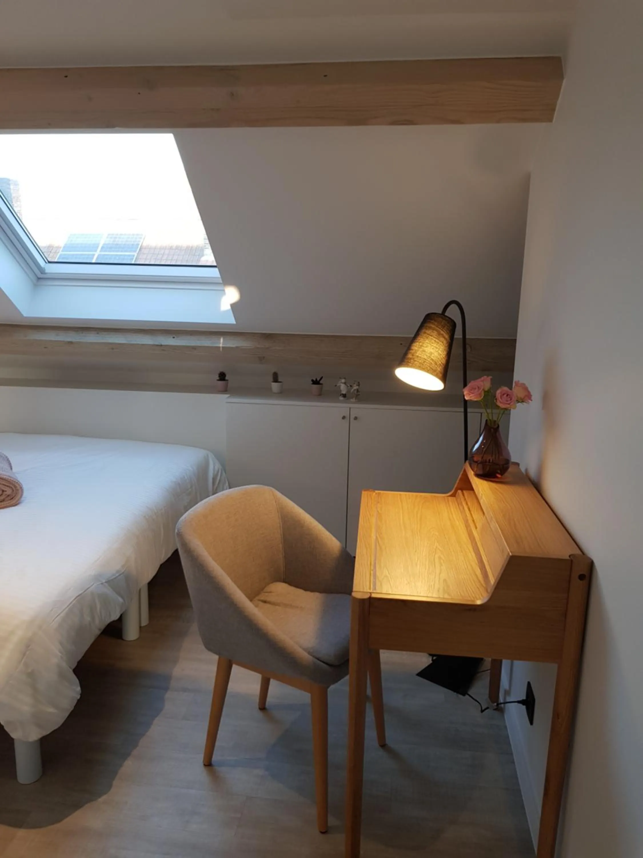 Bedroom, Bed in Homey - Kortrijk