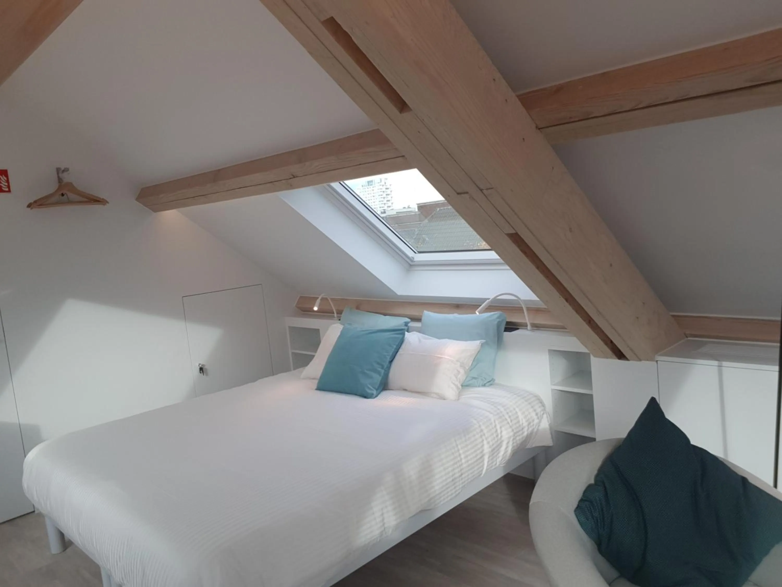 Bed in Homey - Kortrijk