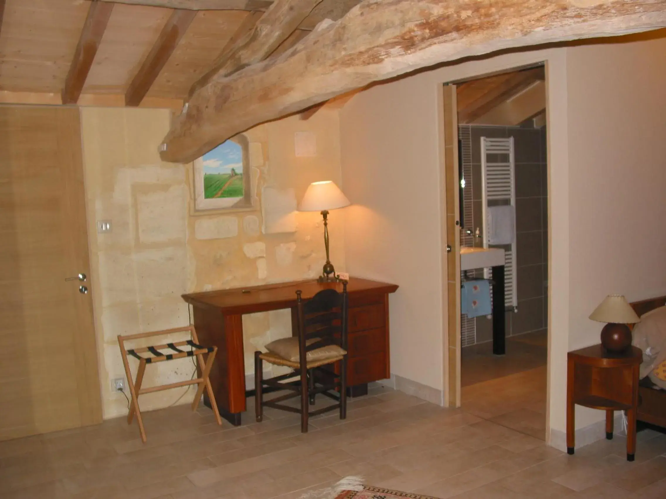 Family Room - single occupancy in B&B Les Secrets de Tifayne Family Room - single occupancy in B&B Les Secrets de Tifayne
