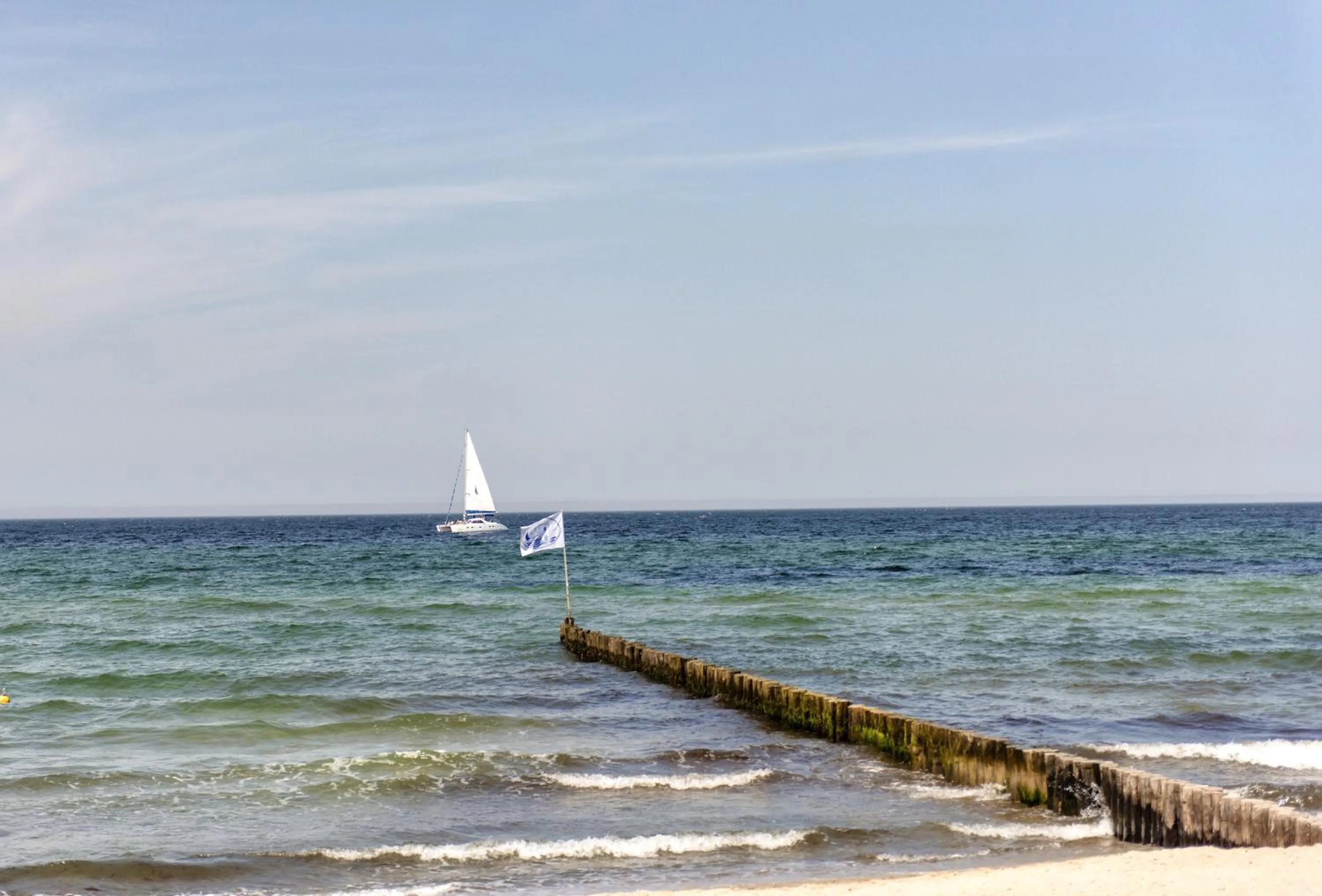 Windsurfing in feels Beach Club Hotel