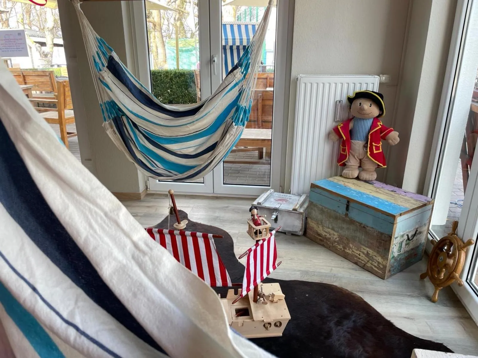 children in feels Beach Club Hotel