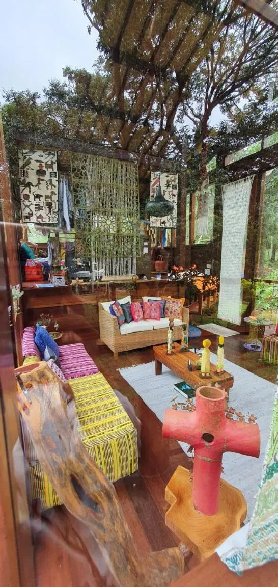 Living room in VillaHermosa B&B