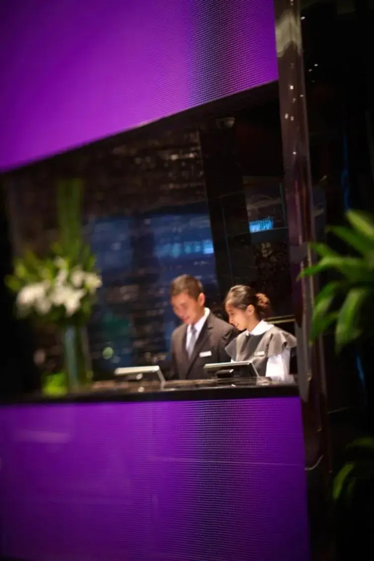 Lobby or reception in Dorsett Kwun Tong, Hong Kong Lobby or reception in Dorsett Kwun Tong, Hong Kong