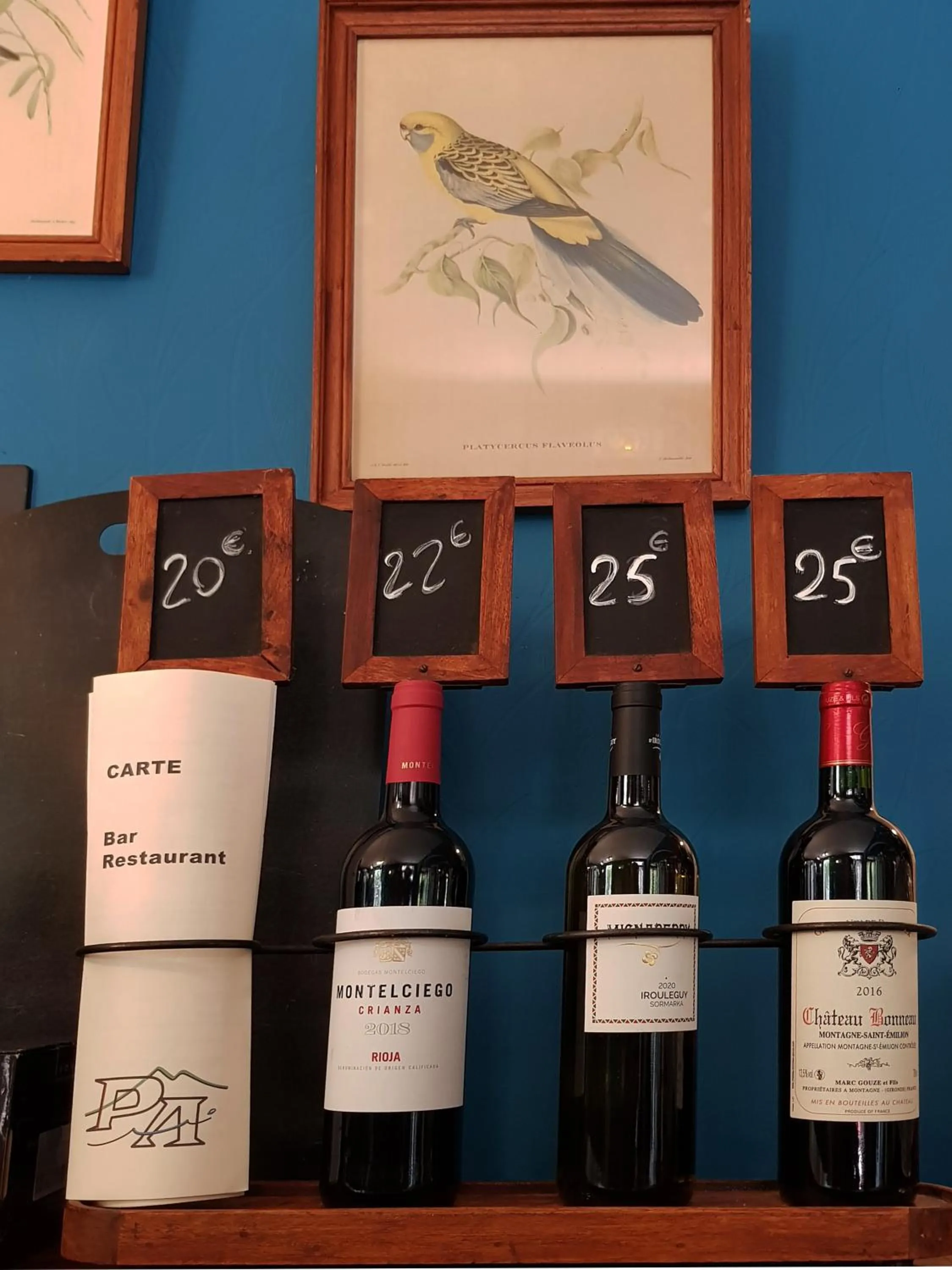 Drinks in Hotel Pyrenées Atlantique