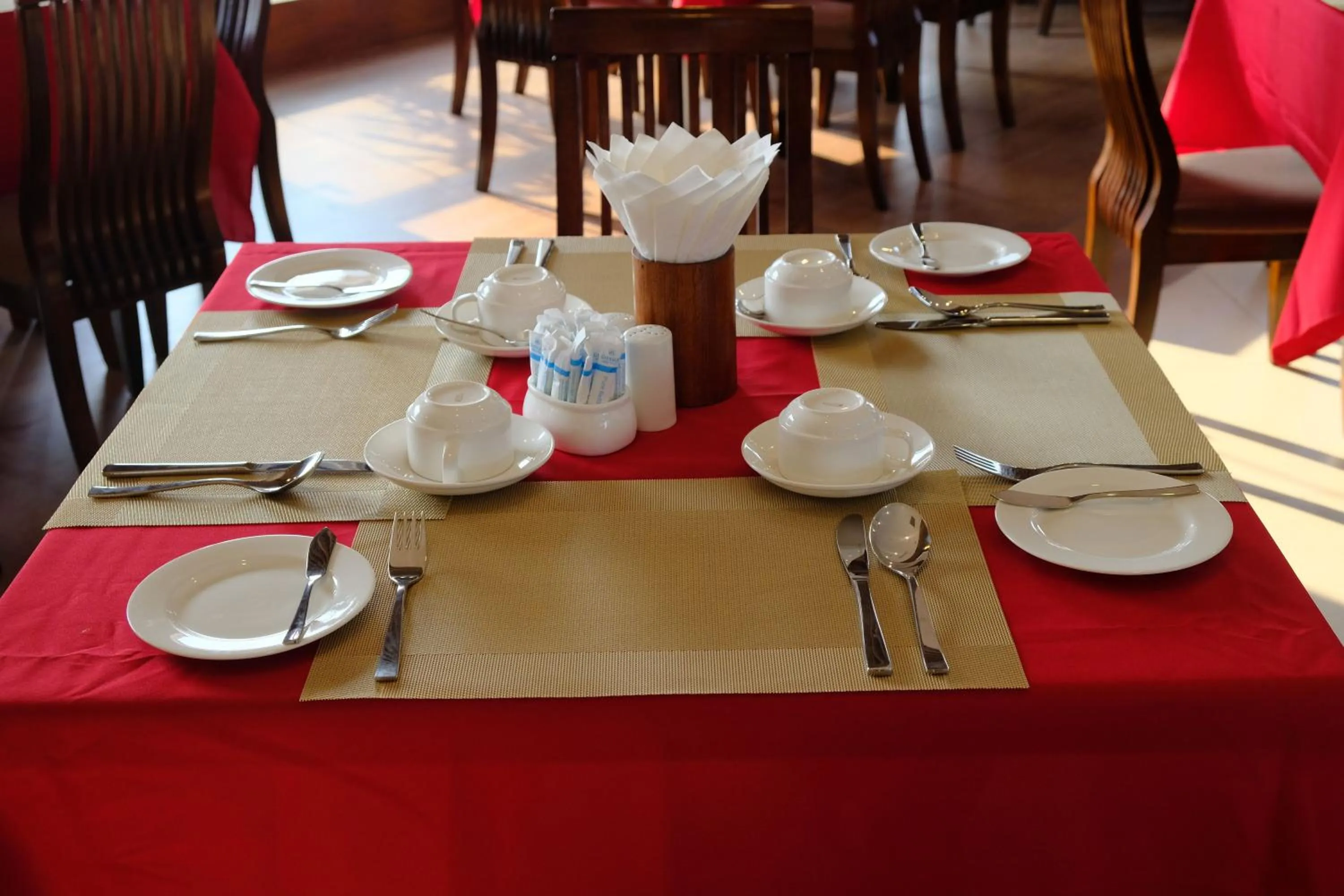 Restaurant/places to eat in Ritz Grand Hotel Mandalay