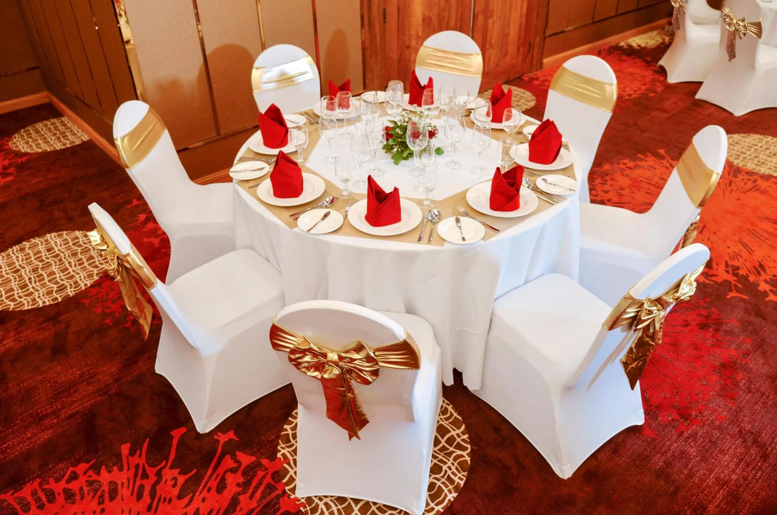 Restaurant/places to eat in Ritz Grand Hotel Mandalay