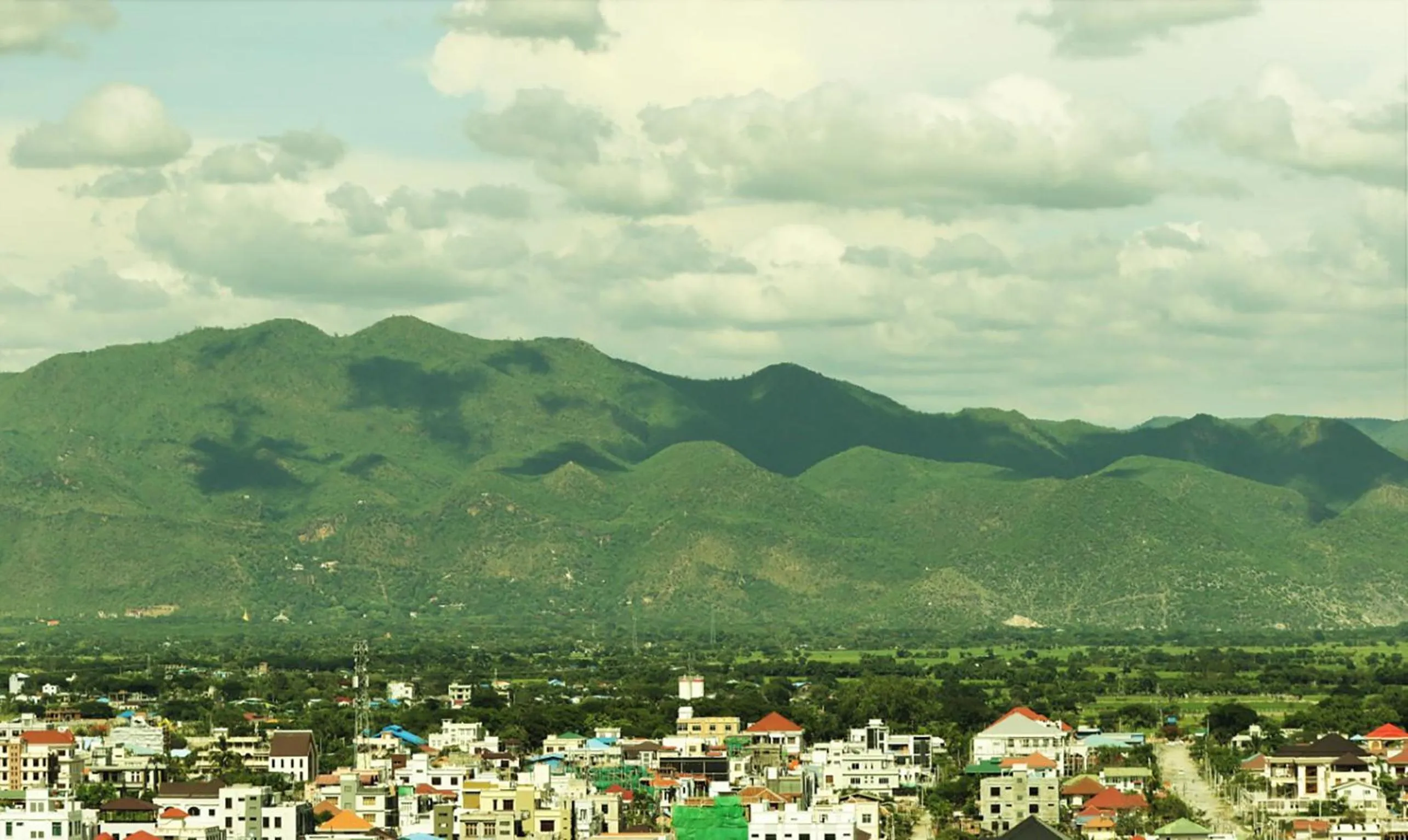 Mountain view in Ritz Grand Hotel Mandalay