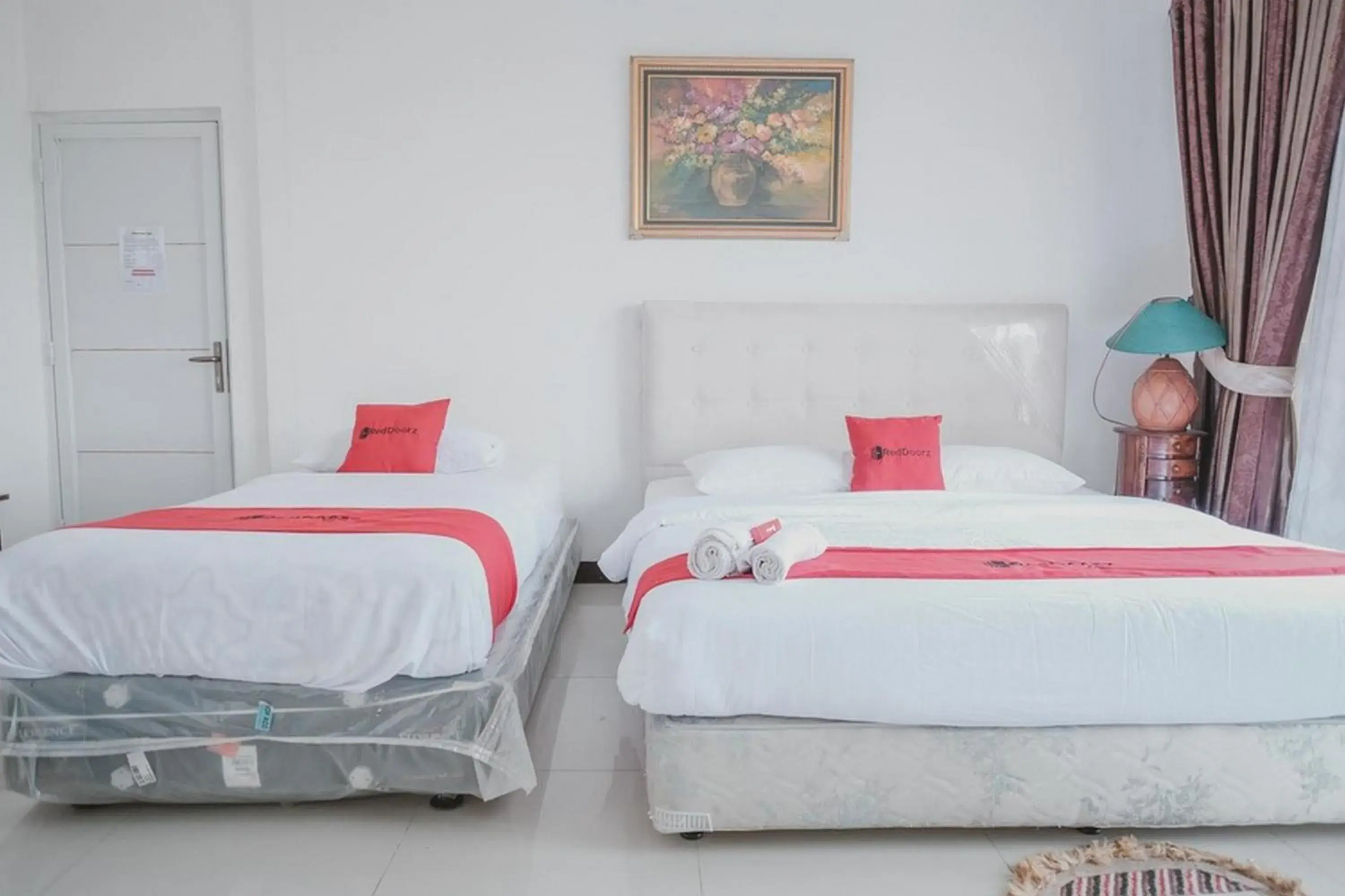 Bedroom, Bed in RedDoorz Syariah At Lampung Walk Bedroom, Bed in RedDoorz Syariah At Lampung Walk