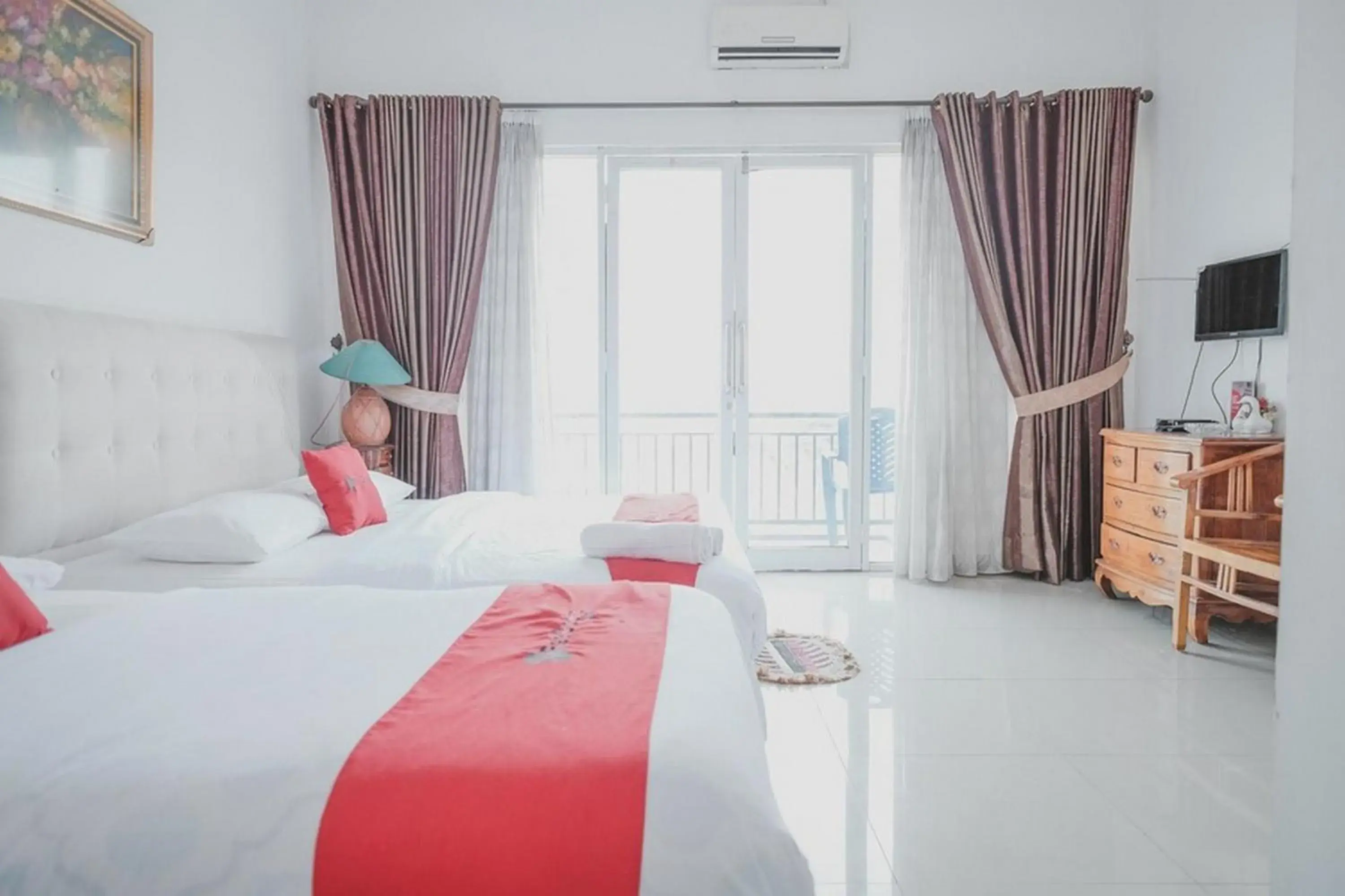 Photo of the whole room, Bed in RedDoorz Syariah At Lampung Walk Photo of the whole room, Bed in RedDoorz Syariah At Lampung Walk