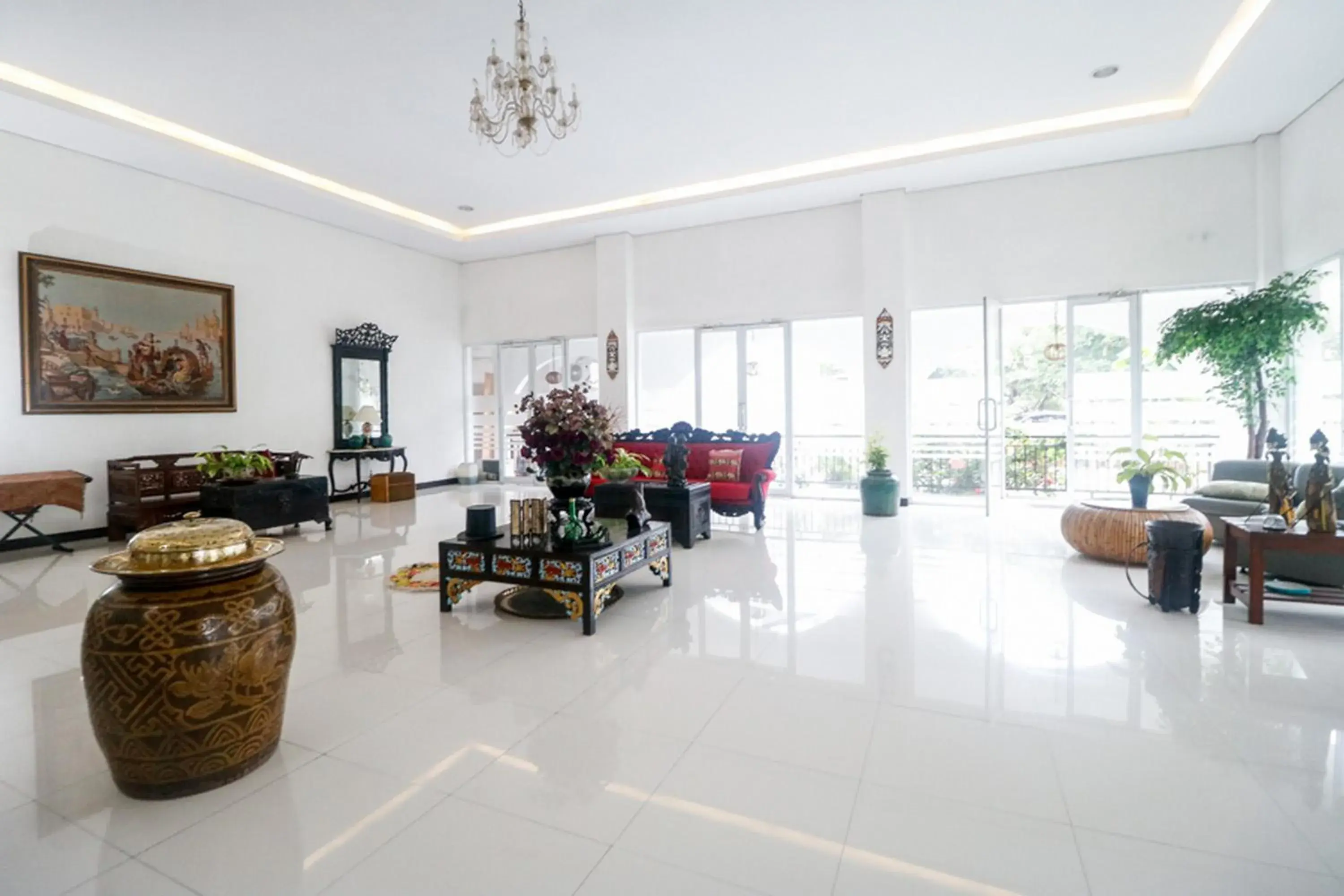 Lobby or reception in RedDoorz Syariah At Lampung Walk Lobby or reception in RedDoorz Syariah At Lampung Walk