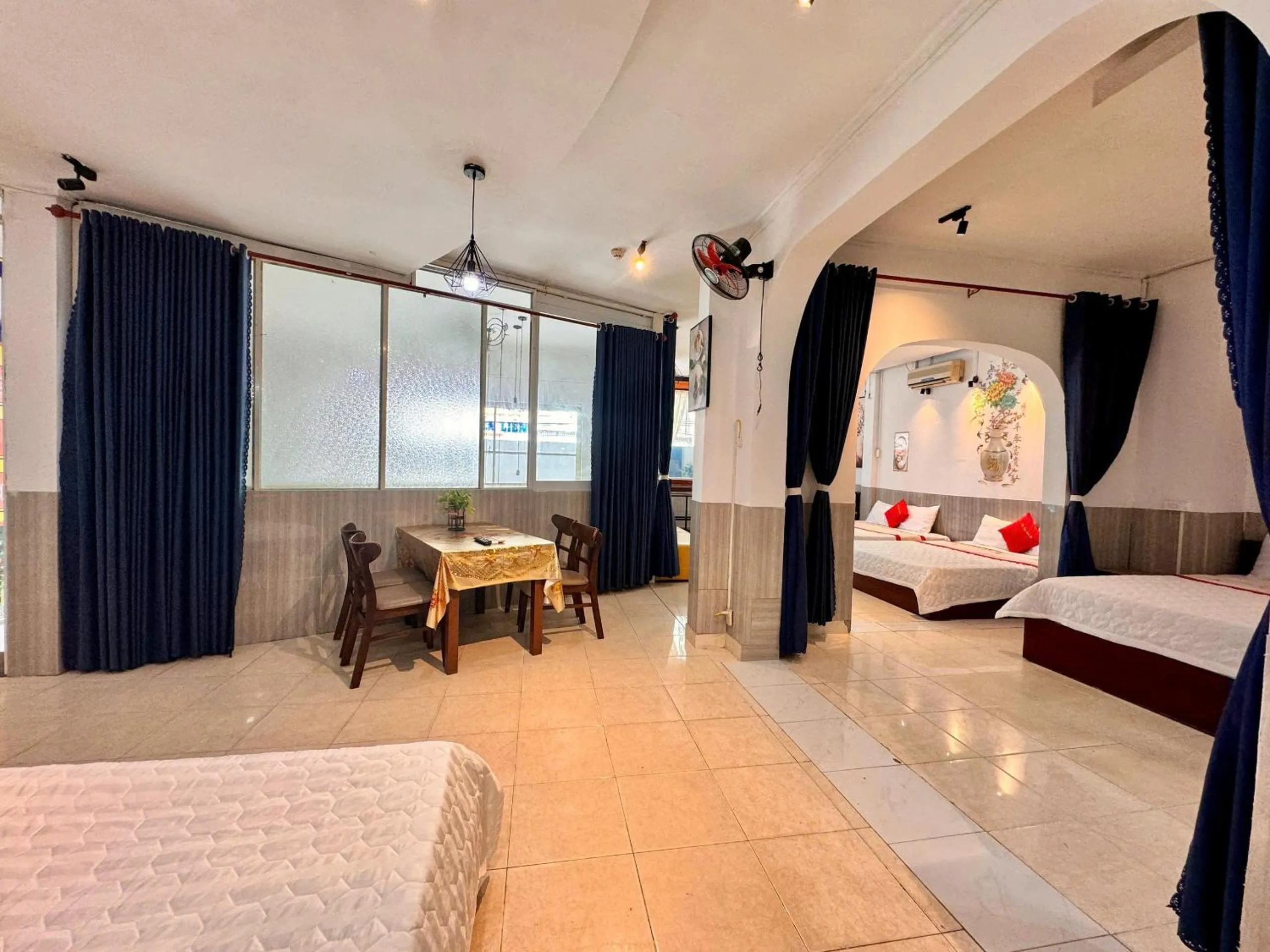 Bedroom, Bed in Kim Thuy Hotel