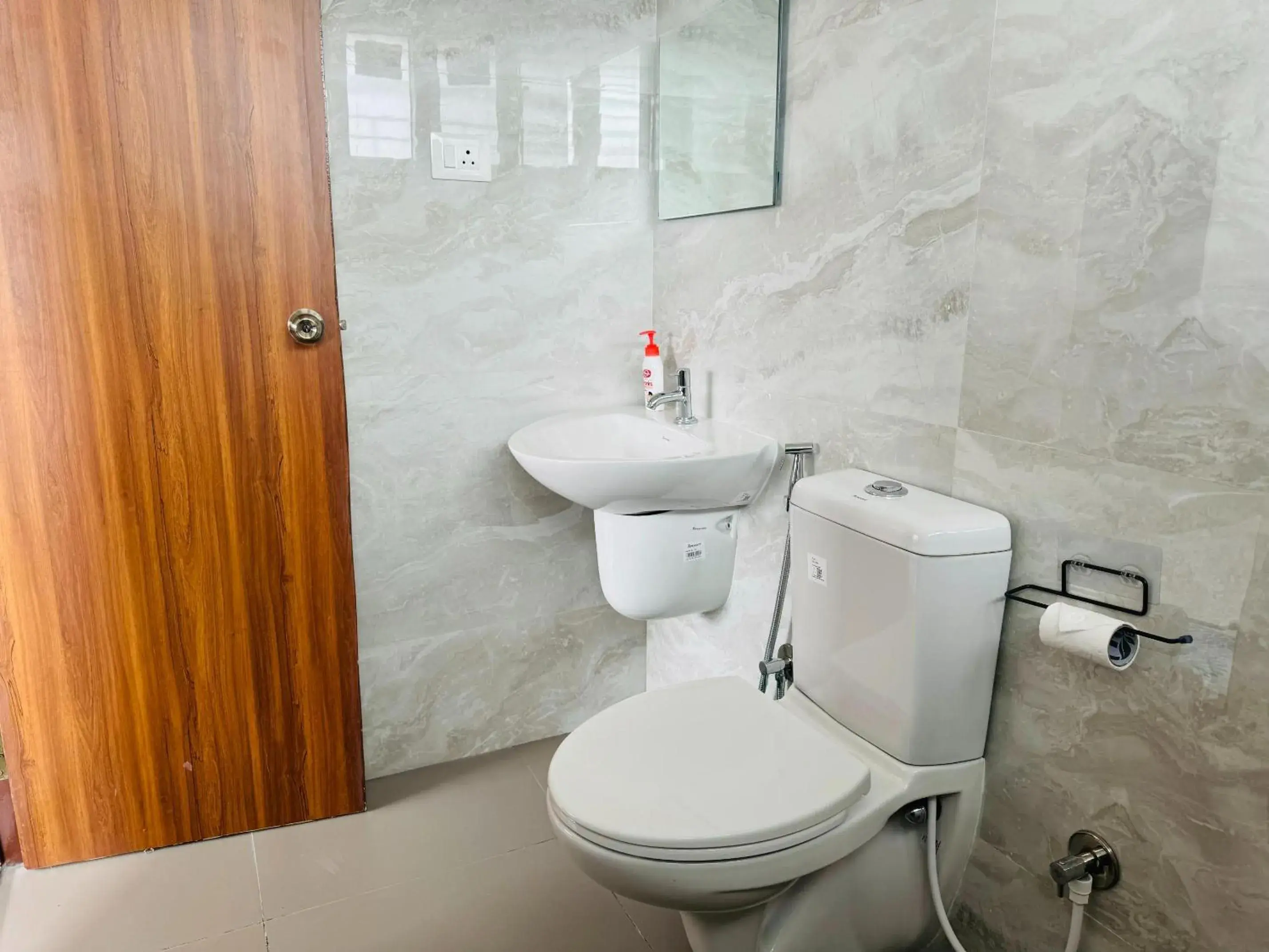 Bathroom in Olive Serviced Apartments HSR Layout Bathroom in Olive Serviced Apartments HSR Layout