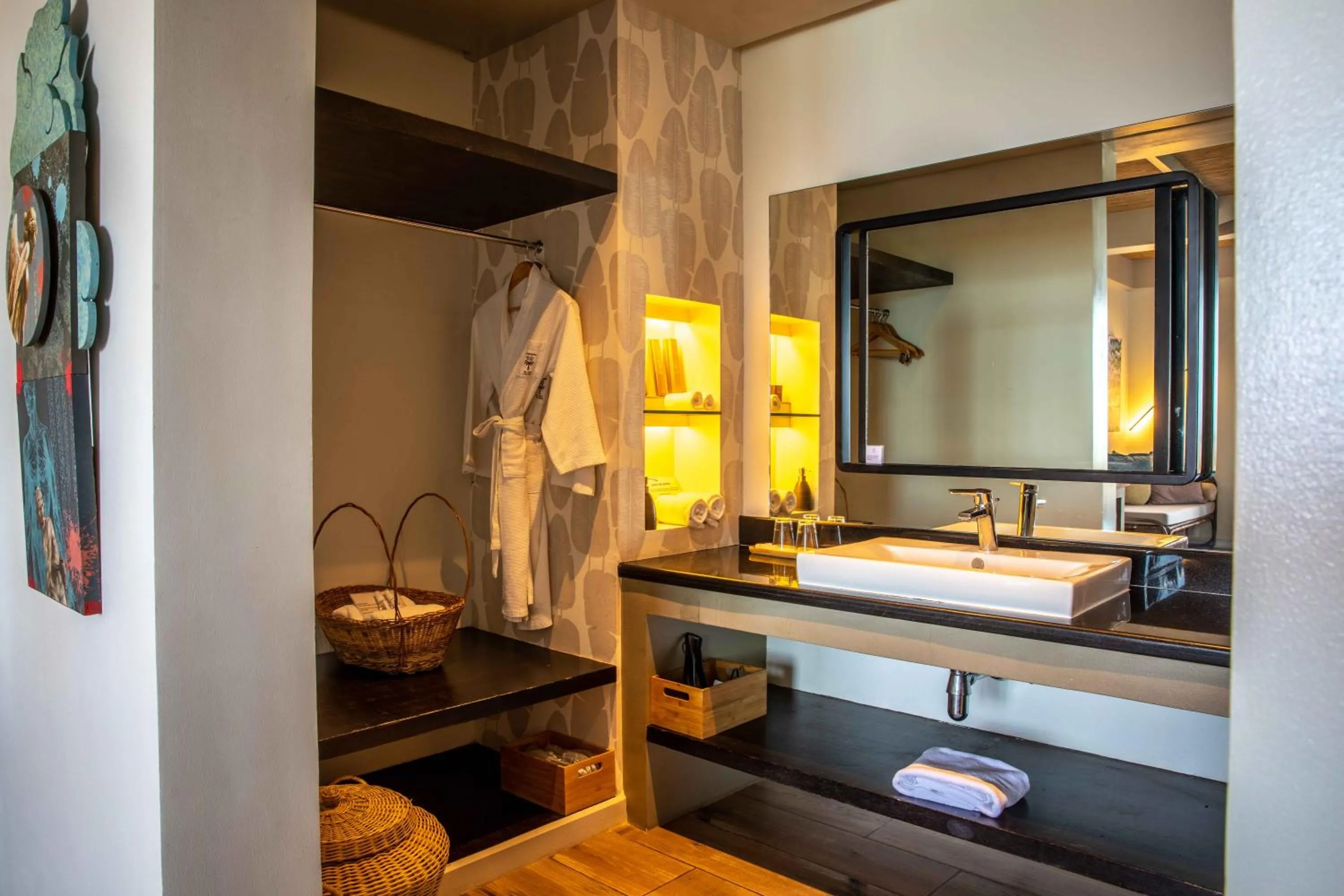 Bathroom, Bed in Maremegmeg Beach Club