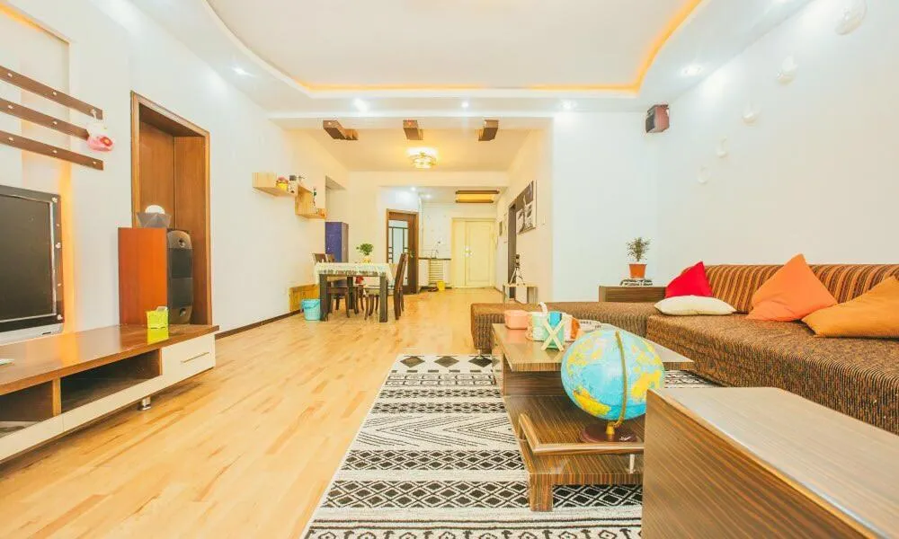 Apartment with Balcony in Wuhan Wuchang·Chuhe Han Street· Locals Apartment 00004640