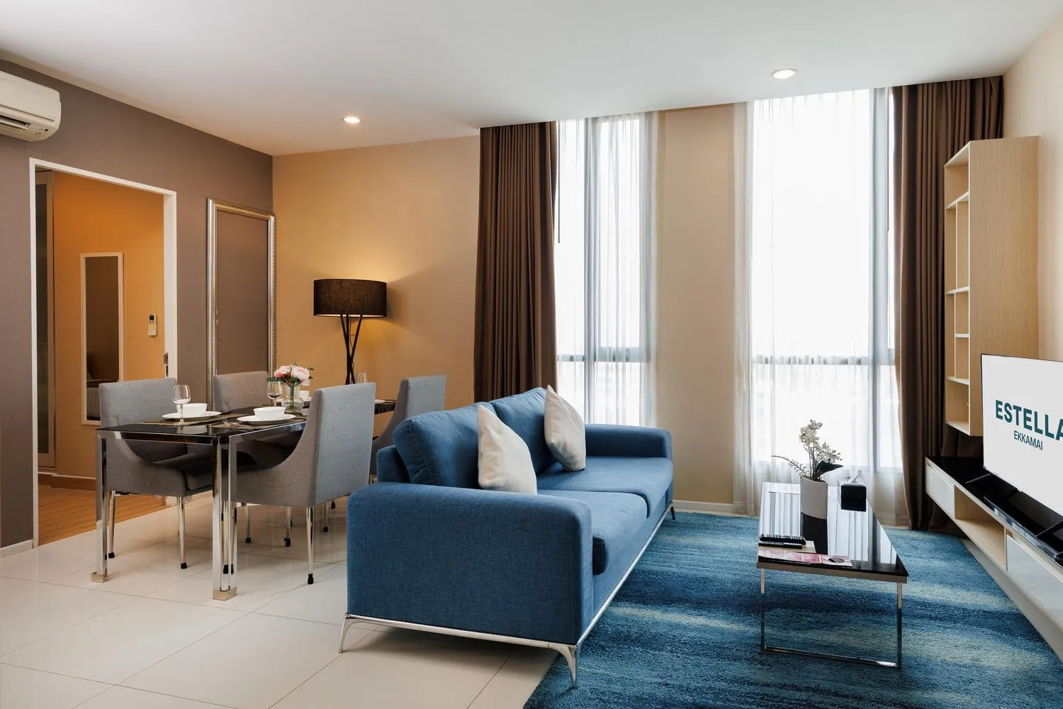 Living room in Estella Ekkamai