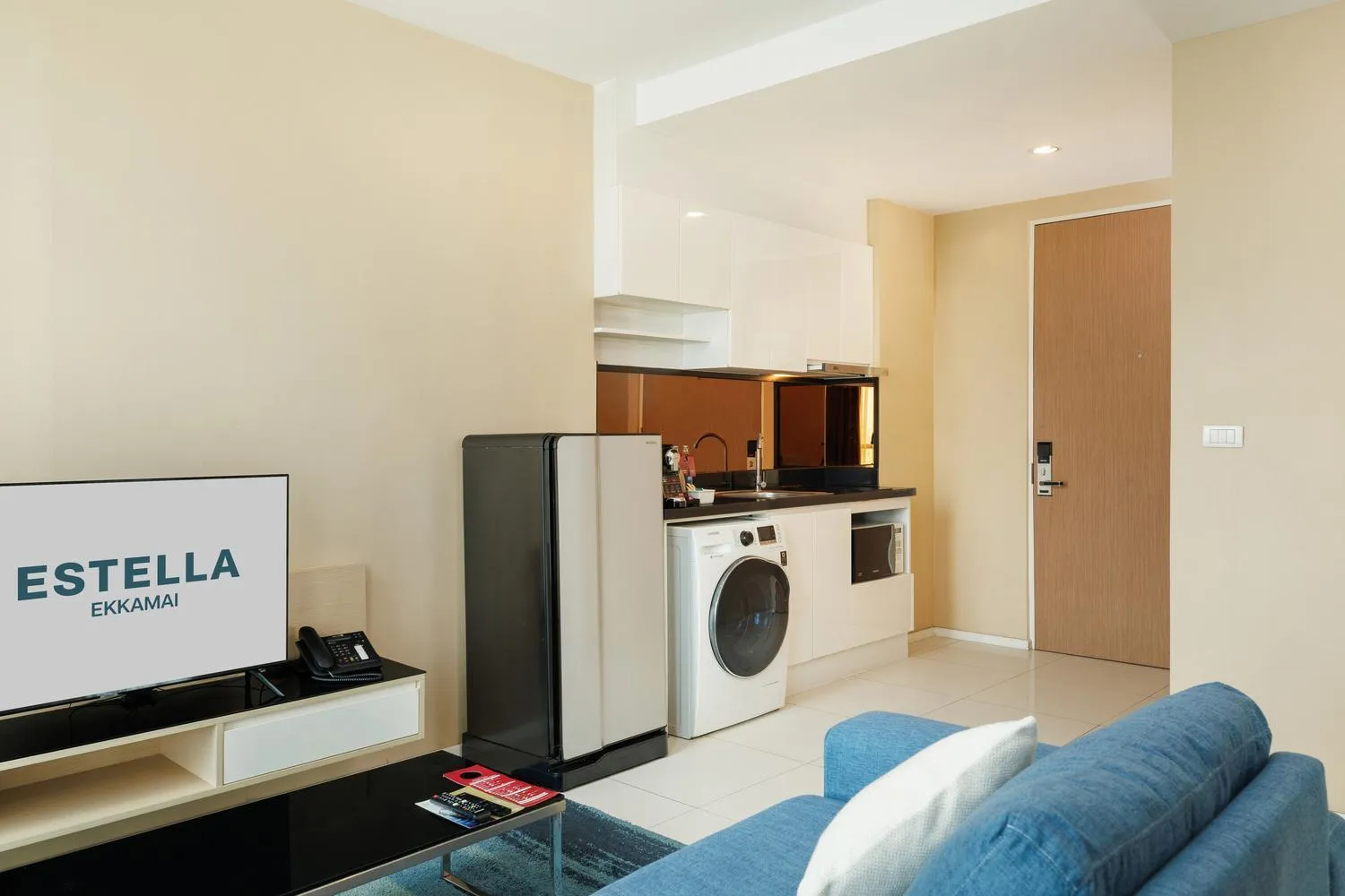 Living room in Estella Ekkamai