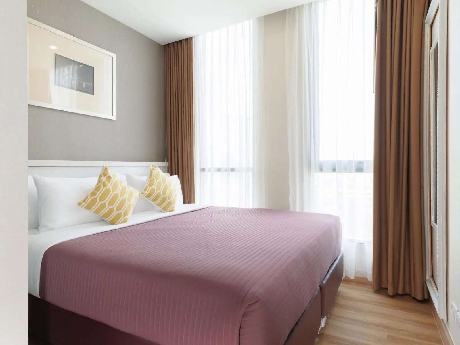 Bedroom in Estella Ekkamai