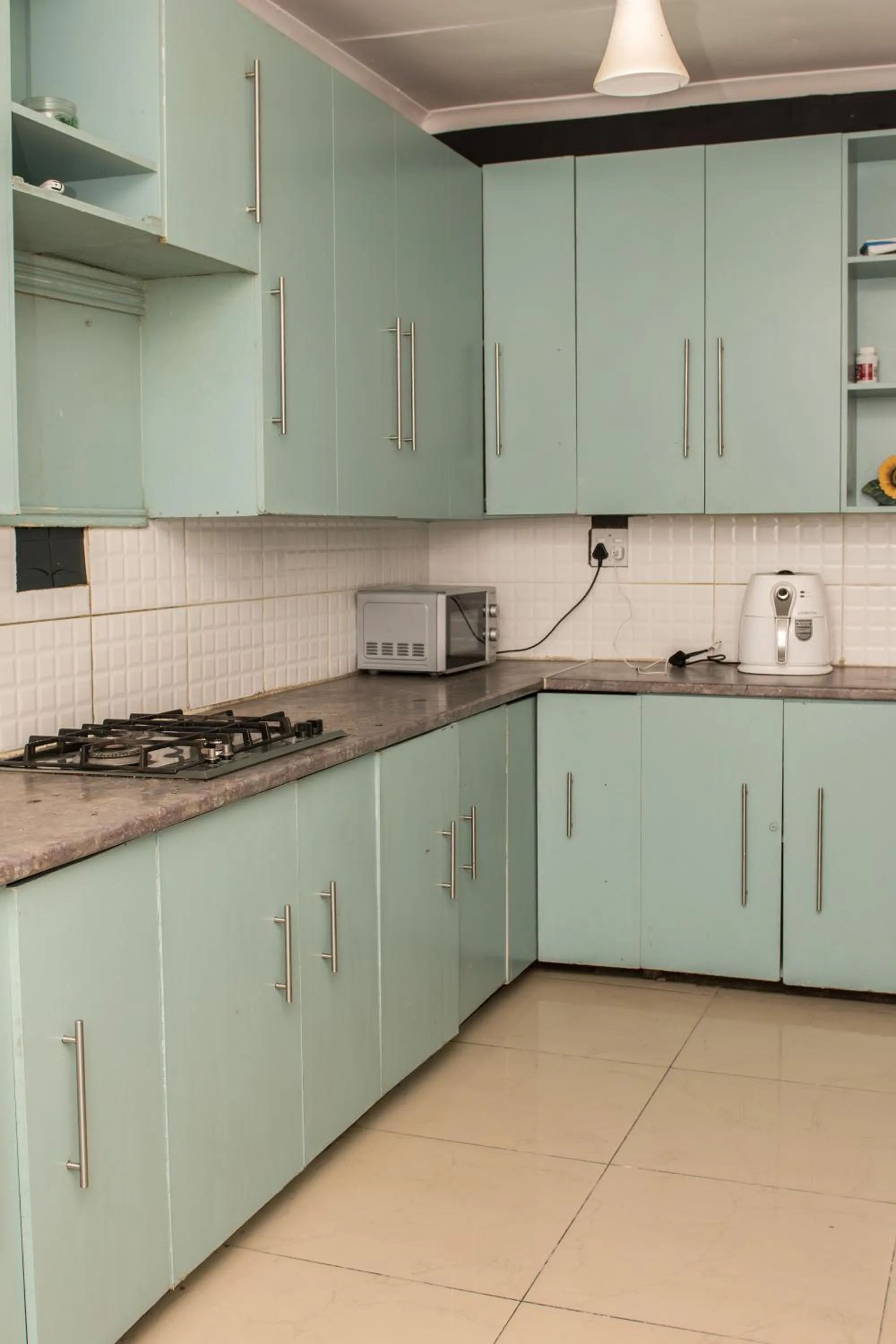 Communal kitchen in Mauya Guesthouse