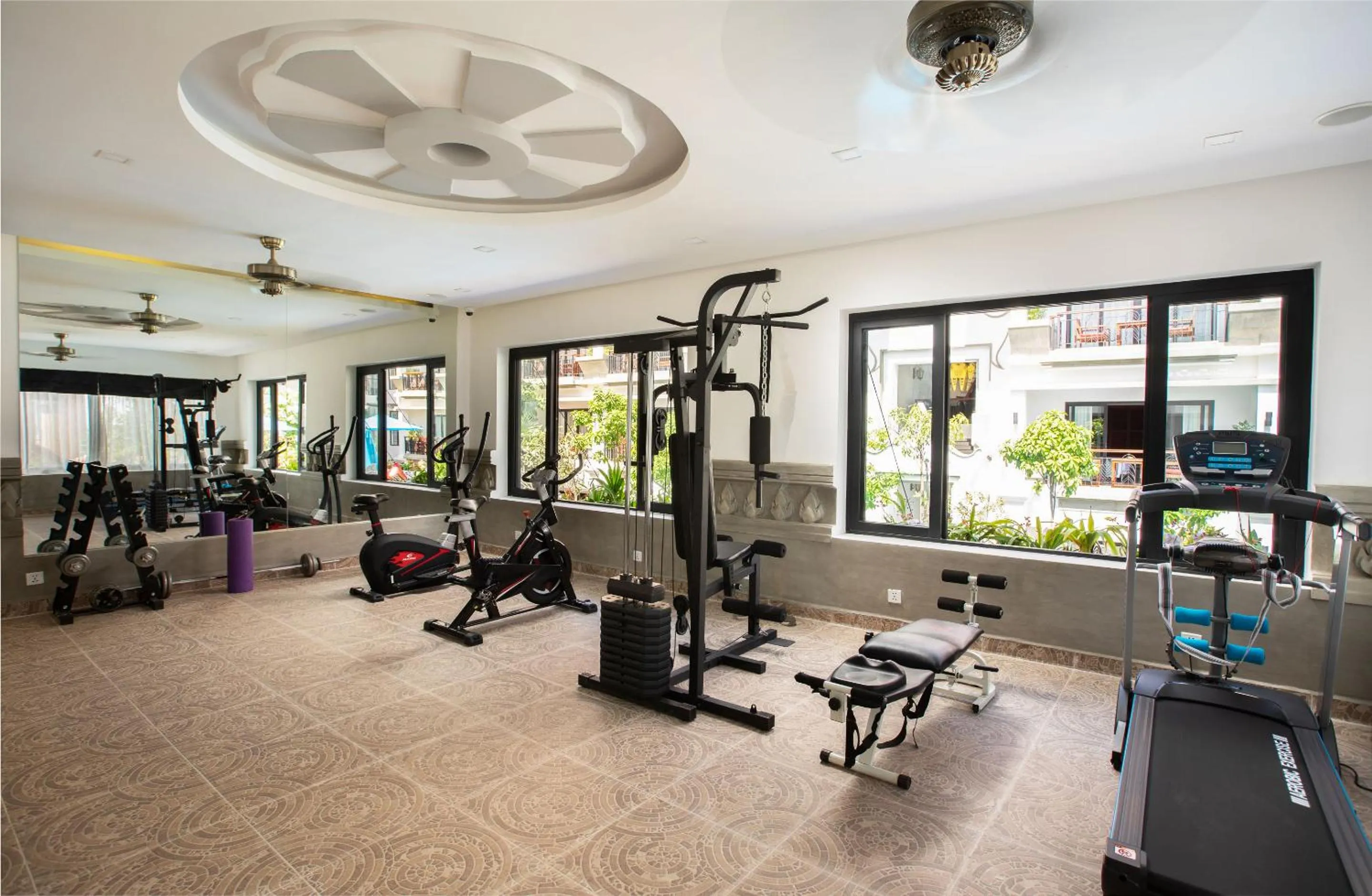 Fitness centre/facilities in Khmer Mansion Residence