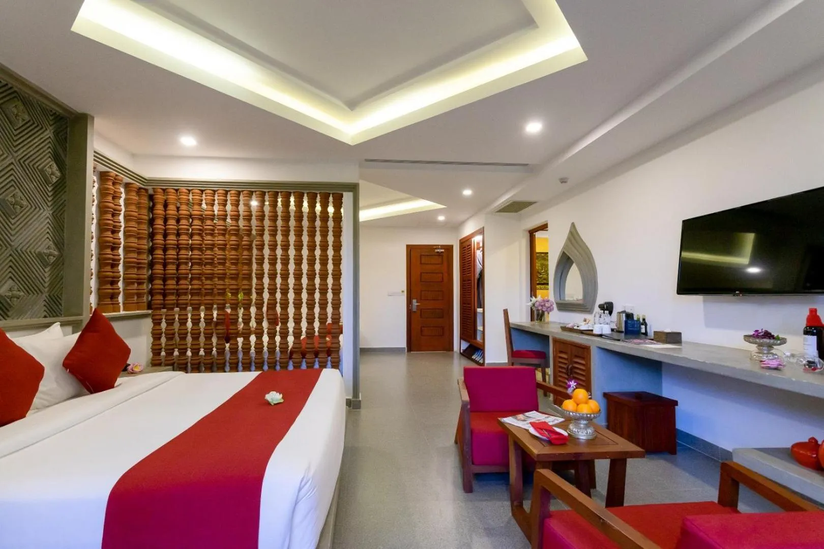 TV and multimedia, Bed in Khmer Mansion Residence