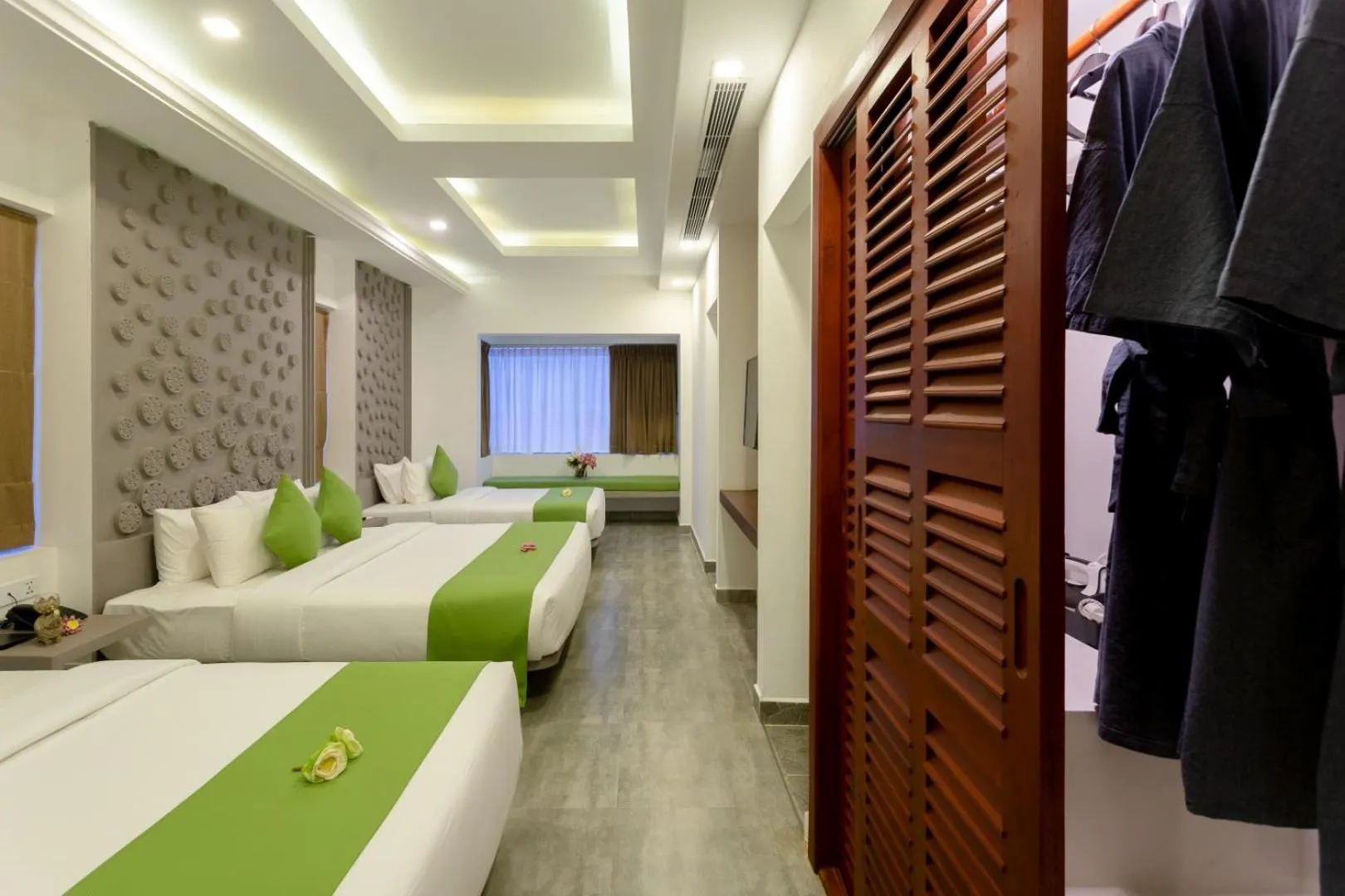 Photo of the whole room, Bed in Khmer Mansion Residence