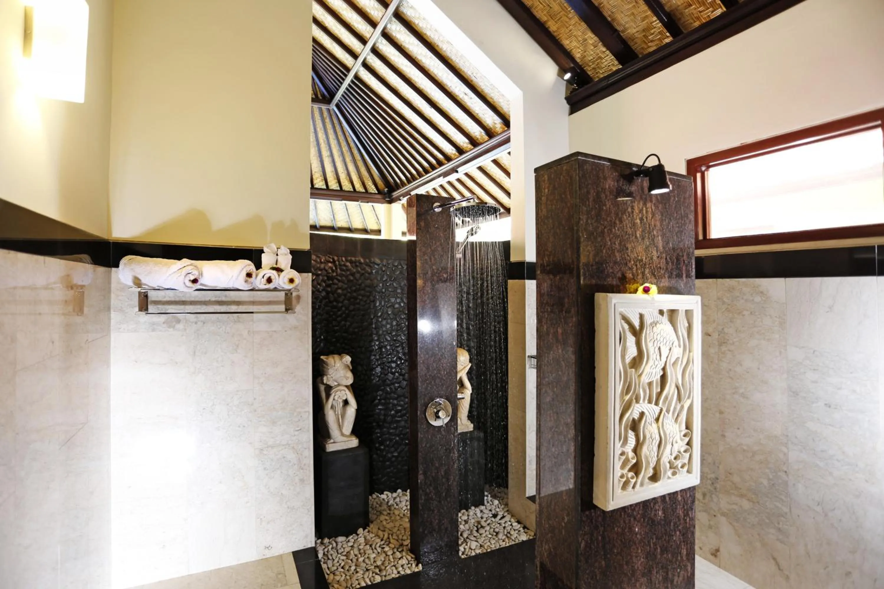 Bathroom in Teluk Karang Dive & Spa Resort