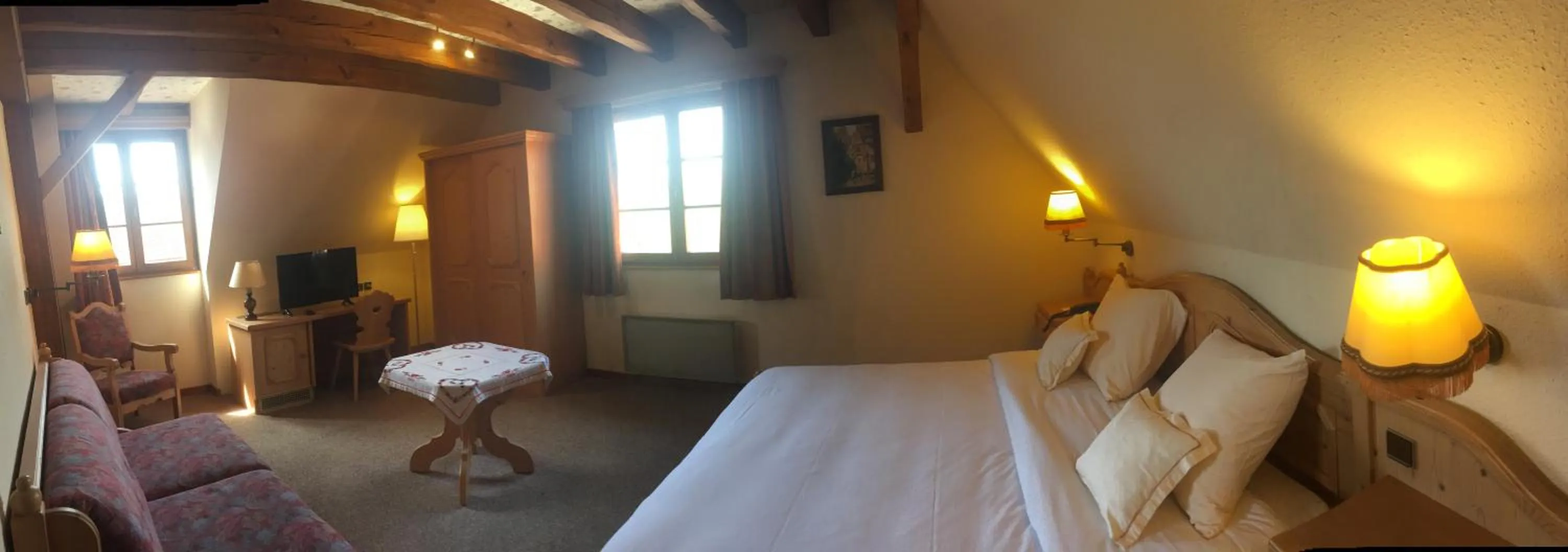 Photo of the whole room, Bed in Hotel et Spa du Scharrach