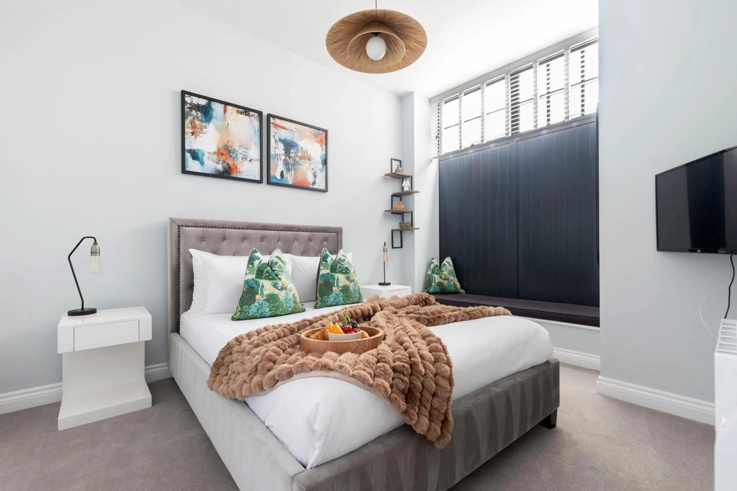 Elliot Oliver - Stylish 2 Bedroom Town Centre Apartment Elliot Oliver - Stylish 2 Bedroom Town Centre Apartment