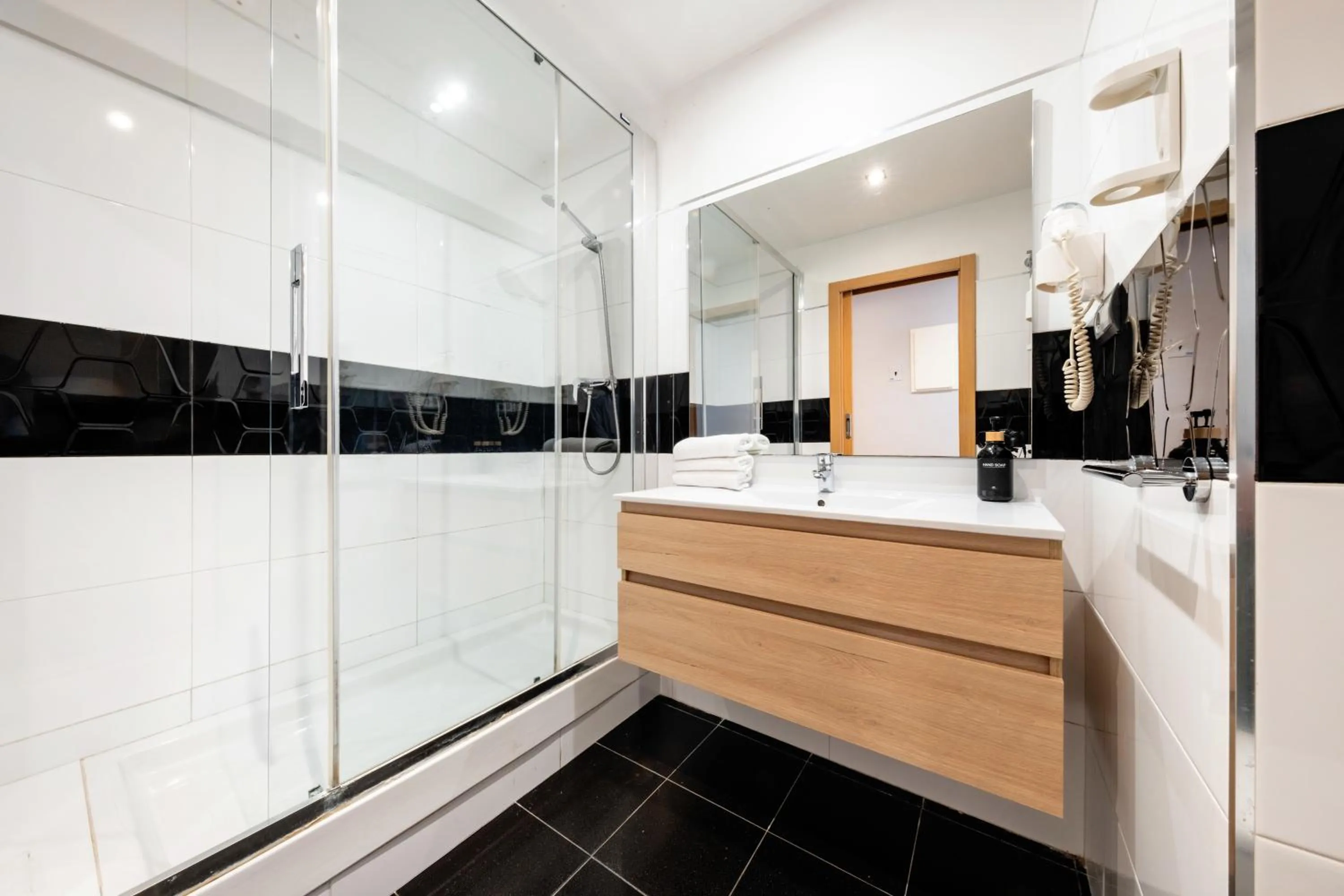 Bathroom in AinB Sagrada Familia Apartments