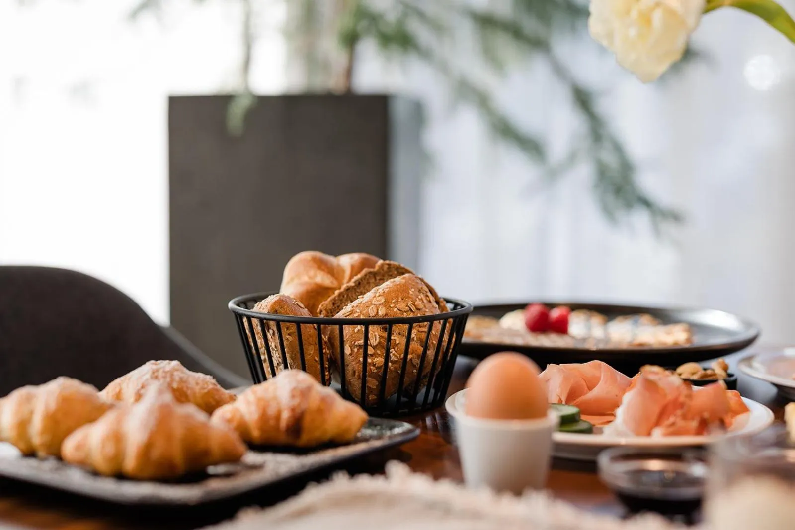 Breakfast in Boutique Hundehotel Bergzeit