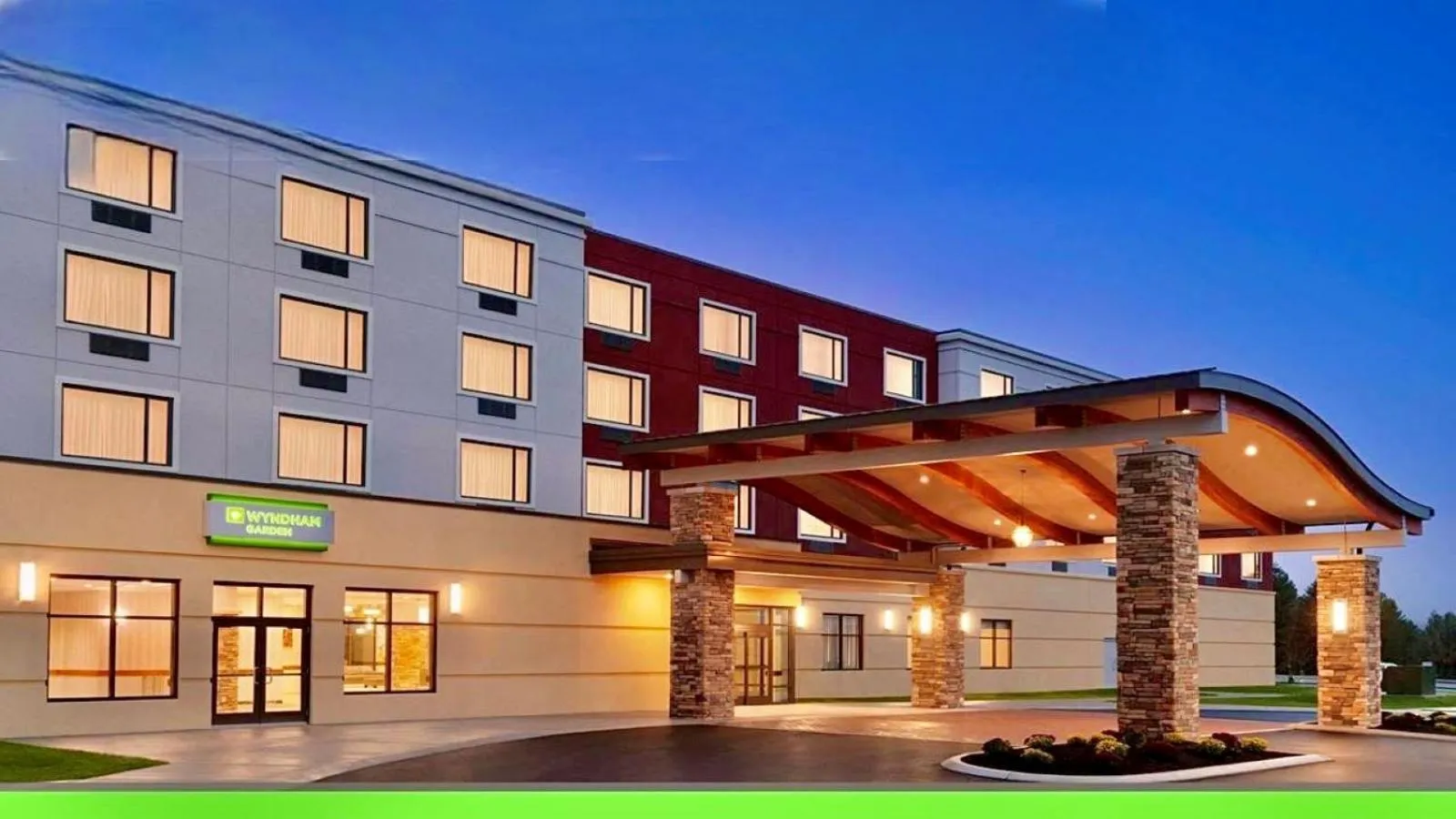 Property building in Wyndham Garden State College