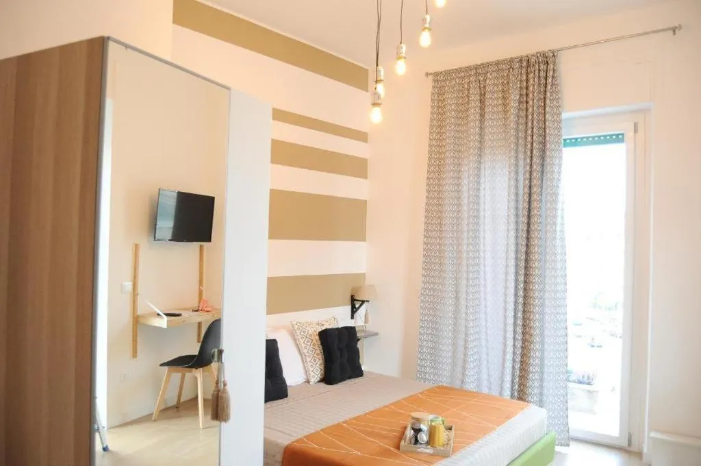 The Corner 180 Suite