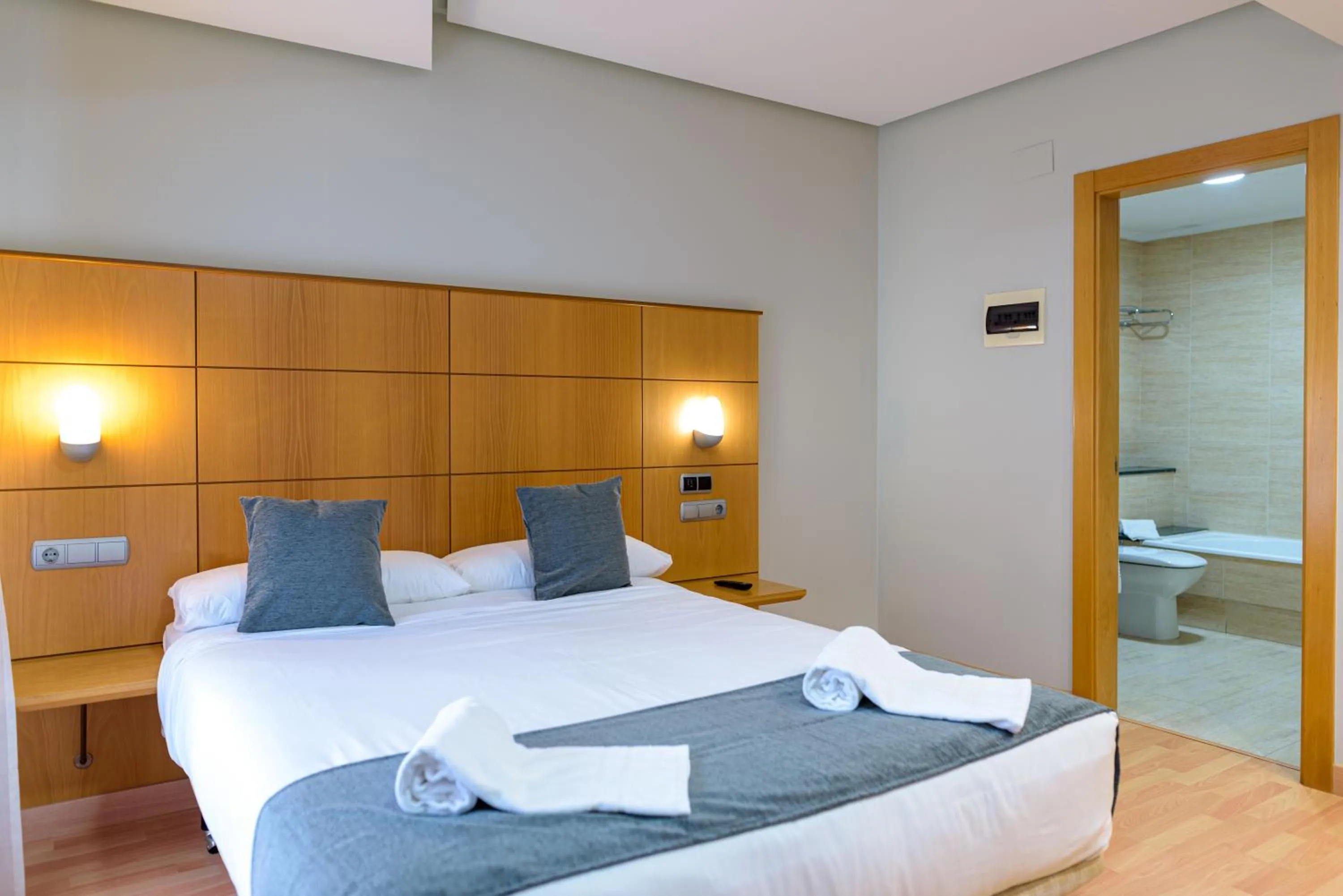 Bedroom, Bed in Hotel Alda Xinzo