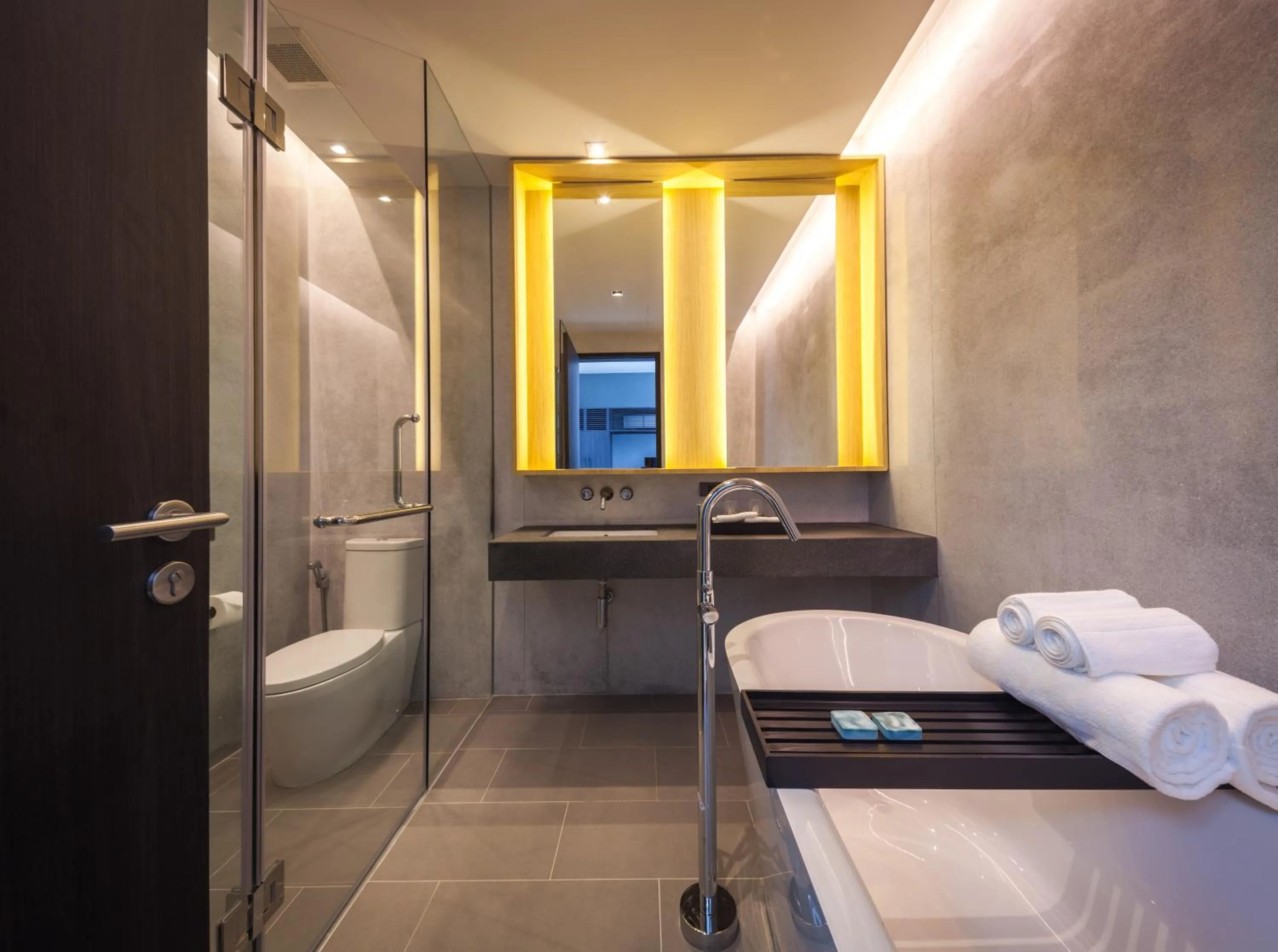 Toilet in Cross Pattaya Oceanphere - formerly X2 Pattaya Oceanphere