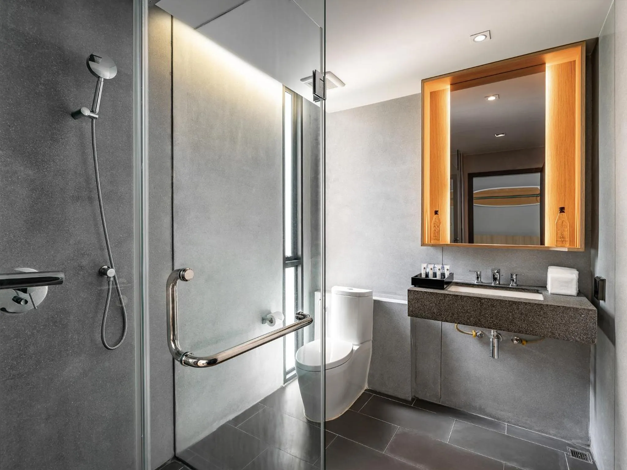 Shower in Cross Pattaya Oceanphere - formerly X2 Pattaya Oceanphere