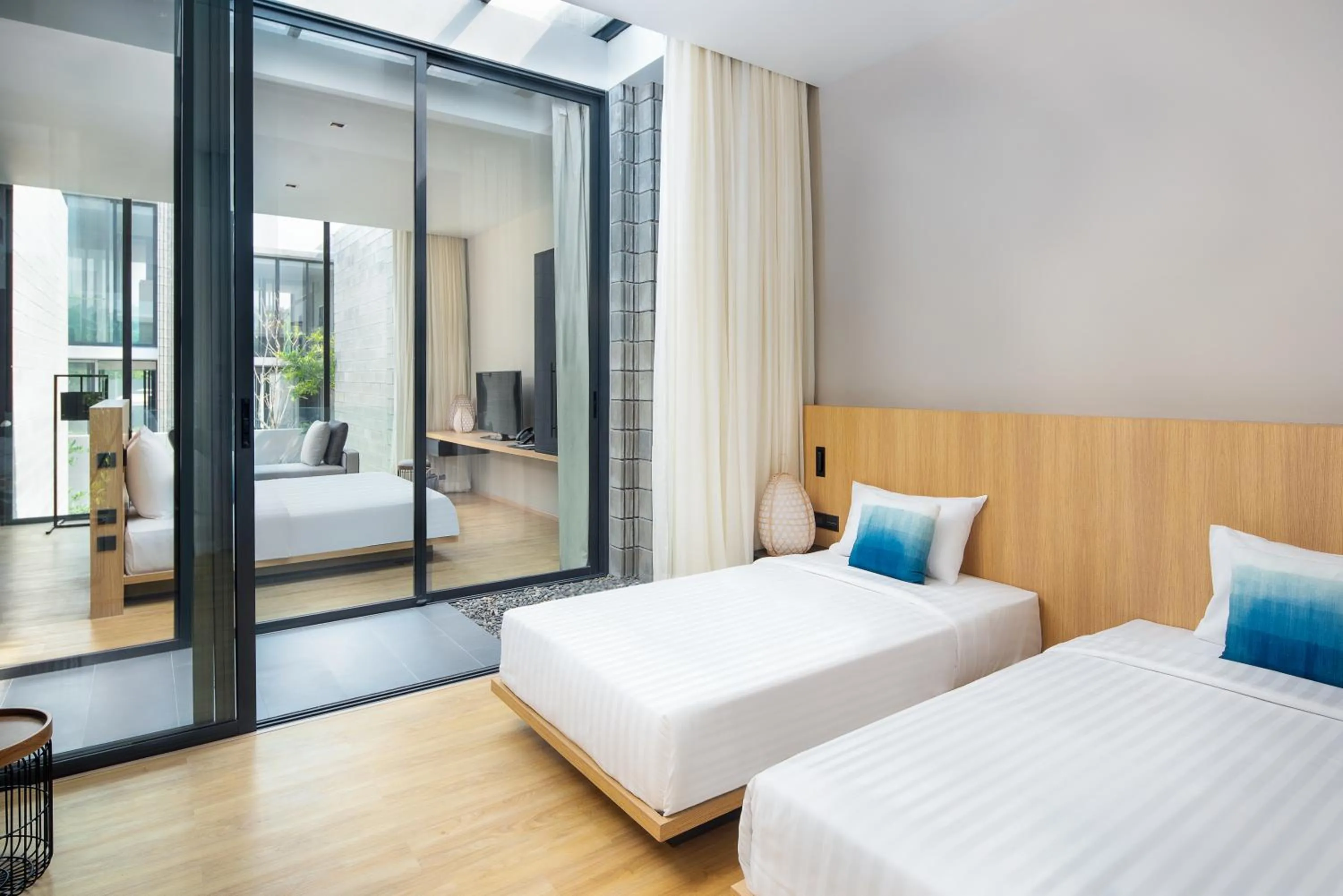 Bedroom, Bed in Cross Pattaya Oceanphere - formerly X2 Pattaya Oceanphere